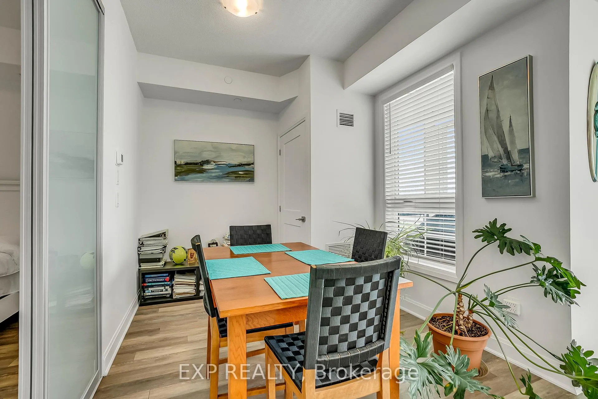 Photo 19 of Unit 415, 50 Lakebreeze Drive, Clarington, Newcastle — HOMEH