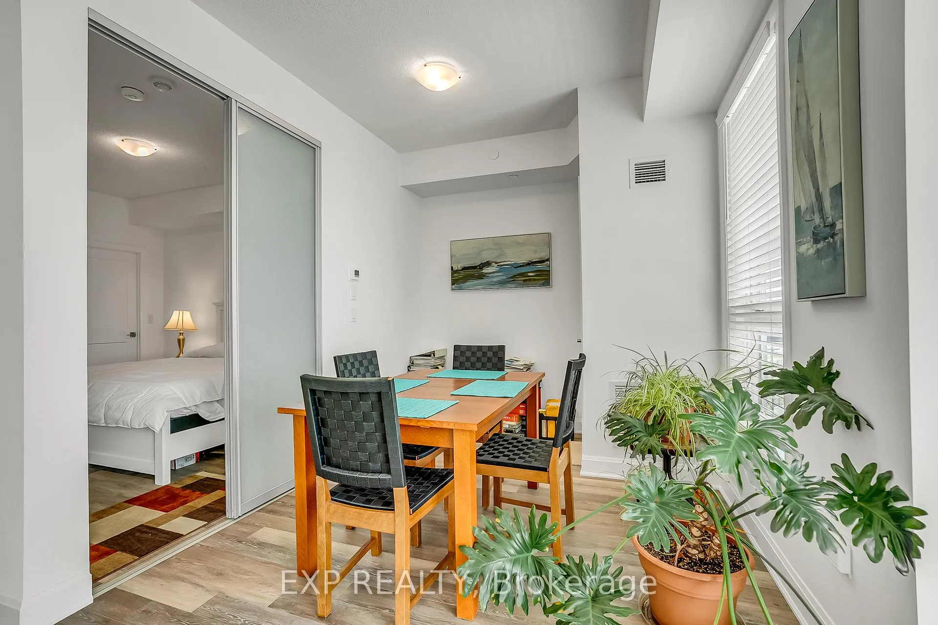 Photo 20 of Unit 415, 50 Lakebreeze Drive, Clarington, Newcastle — HOMEH