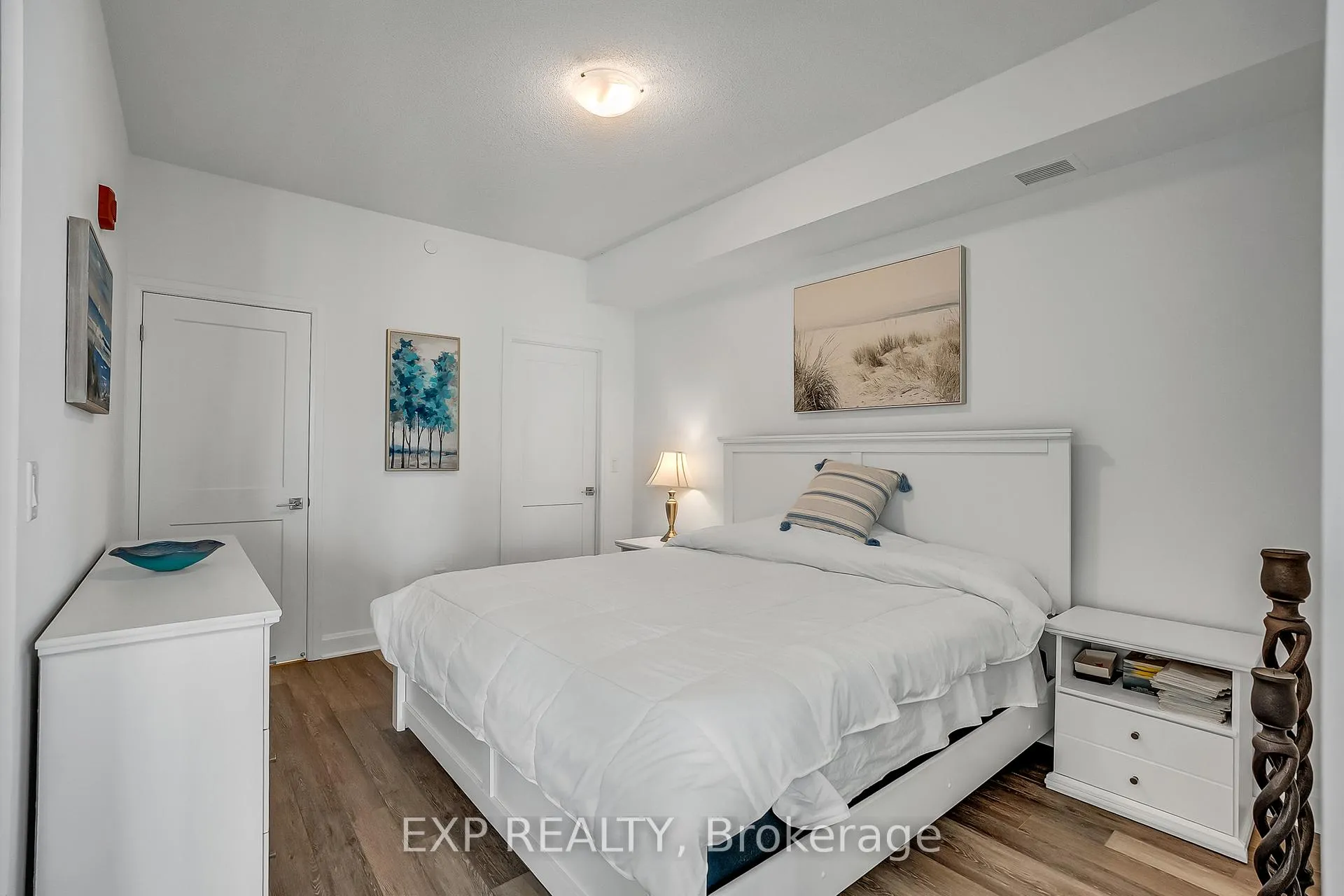 Photo 22 of Unit 415, 50 Lakebreeze Drive, Clarington, Newcastle — HOMEH