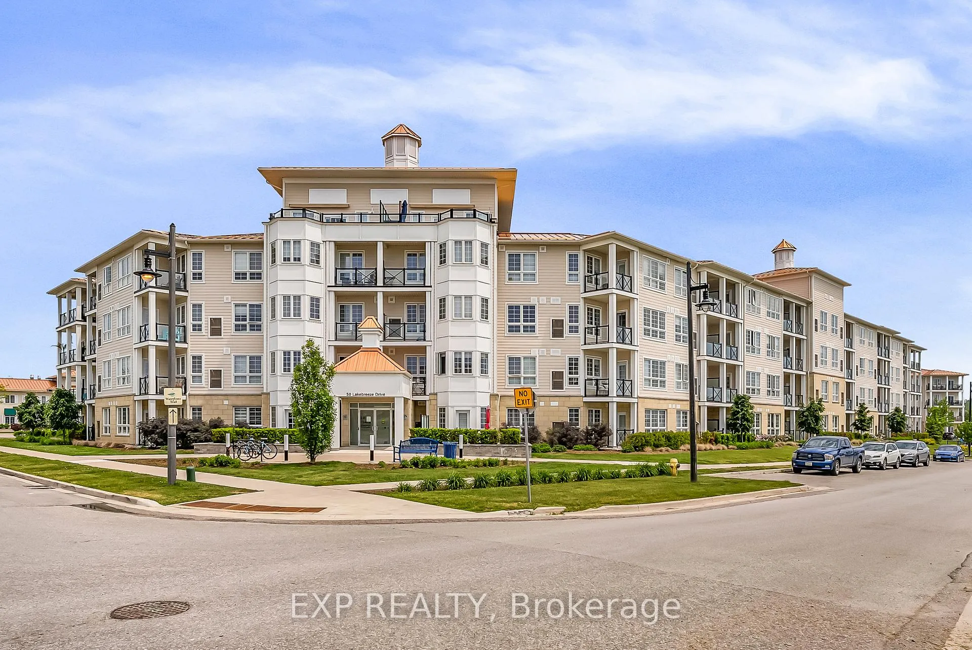Photo 33 of Unit 415, 50 Lakebreeze Drive, Clarington, Newcastle — HOMEH