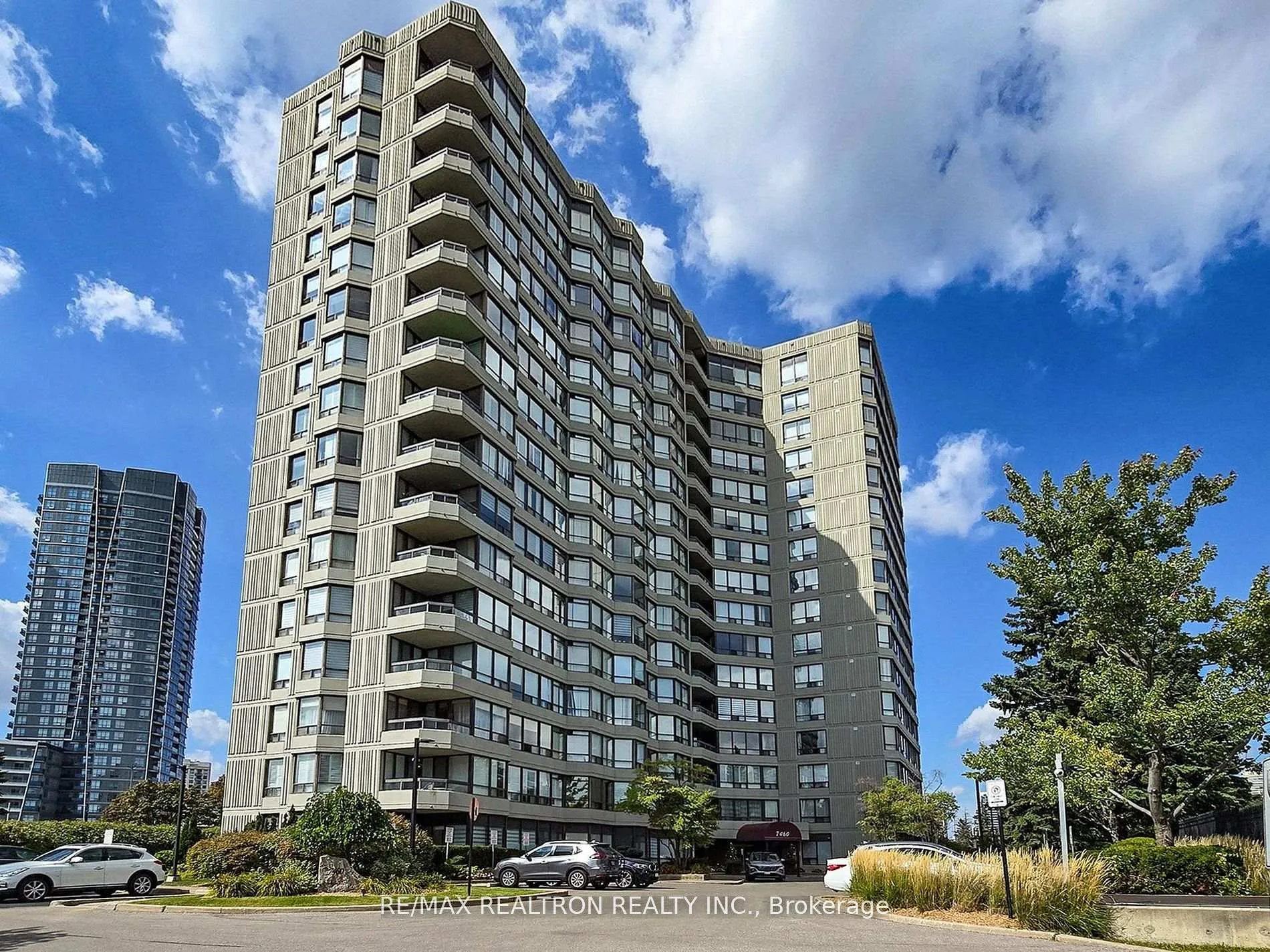 Photo 2 of Unit 1111, 7460 Bathurst Street, Vaughan, Brownridge — HOMEH