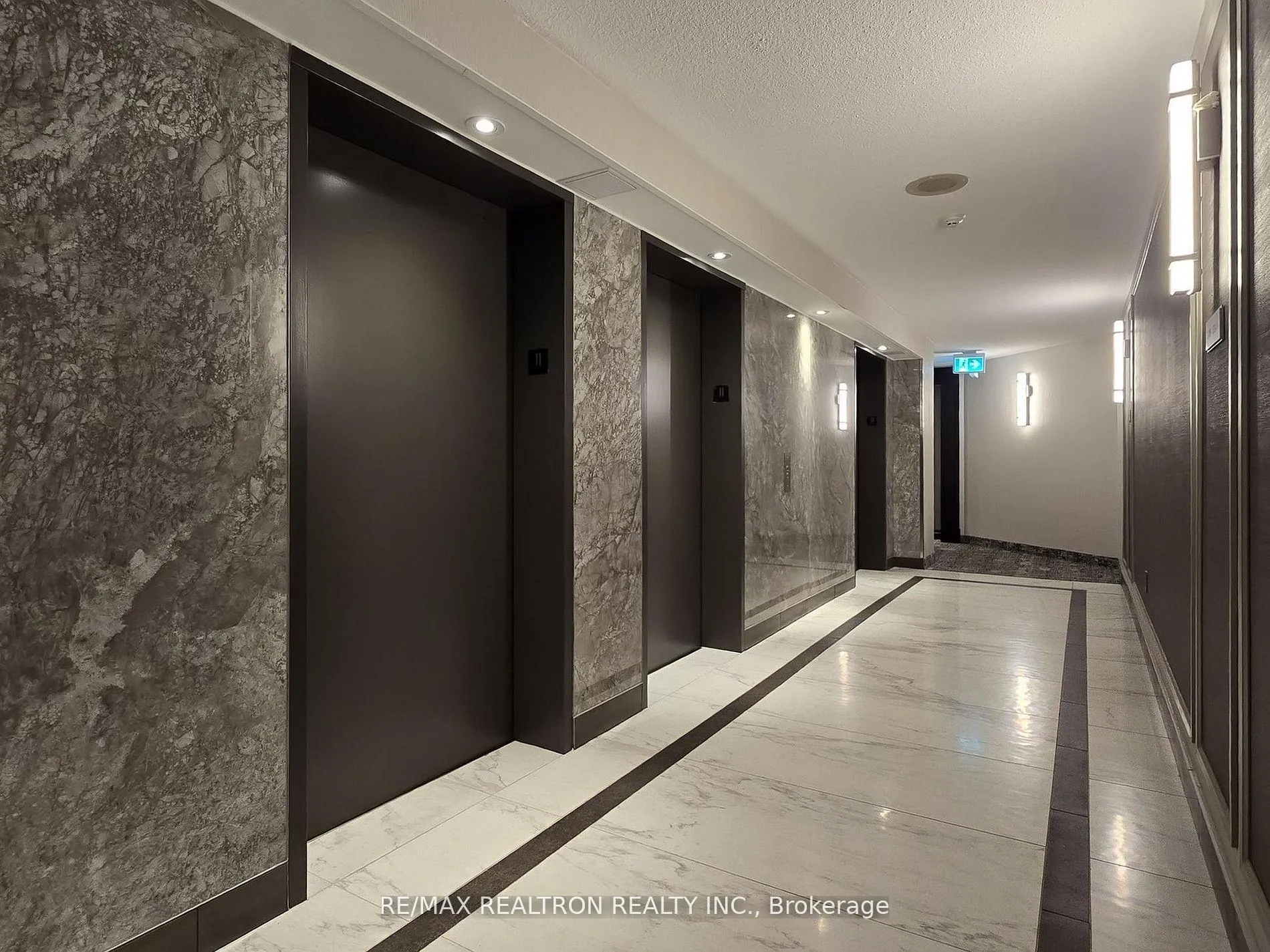 Photo 4 of Unit 1111, 7460 Bathurst Street, Vaughan, Brownridge — HOMEH