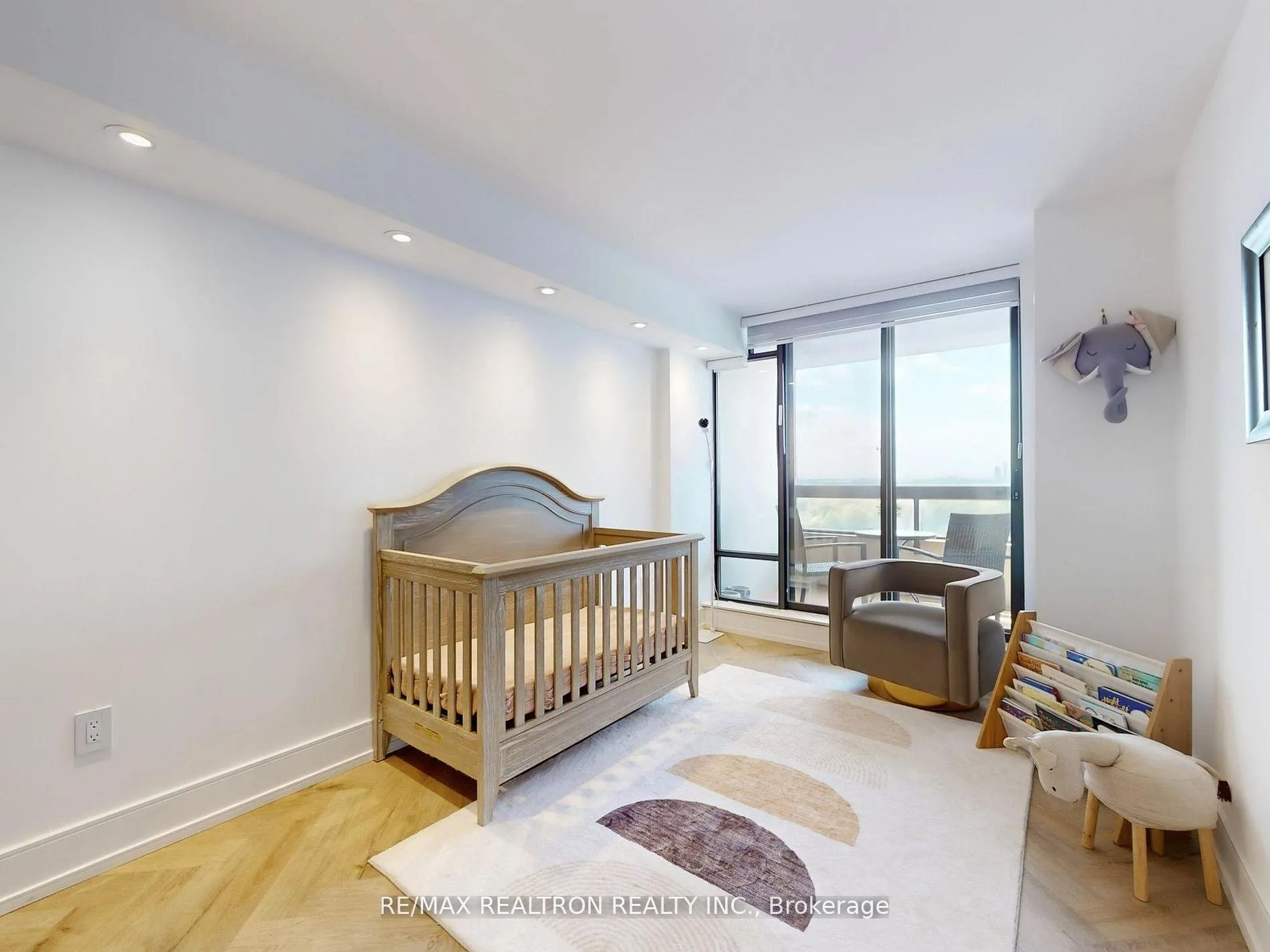 Photo 18 of Unit 1111, 7460 Bathurst Street, Vaughan, Brownridge — HOMEH