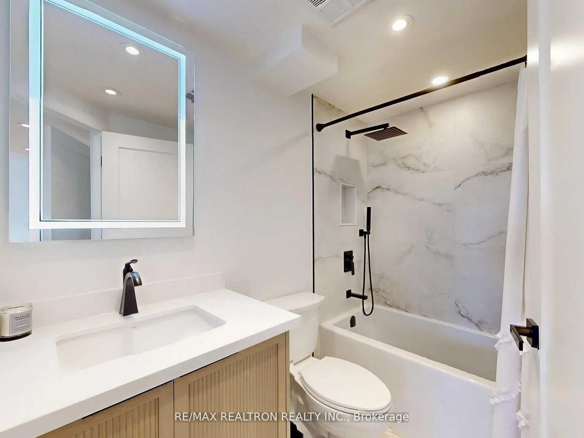 Photo 20 of Unit 1111, 7460 Bathurst Street, Vaughan, Brownridge — HOMEH