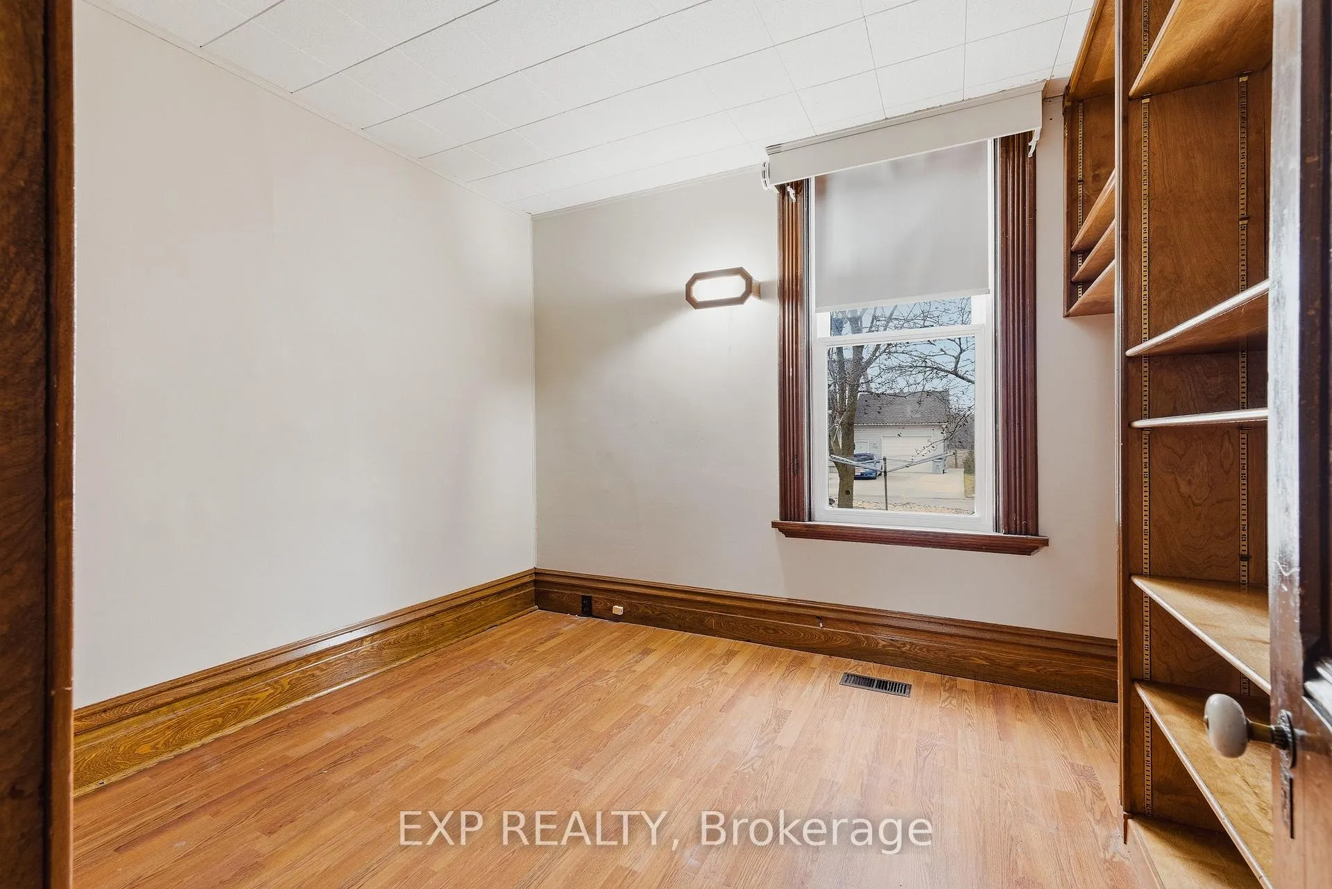 Photo 8 of 19 Adam Street, Huron East, Seaforth — HOMEH