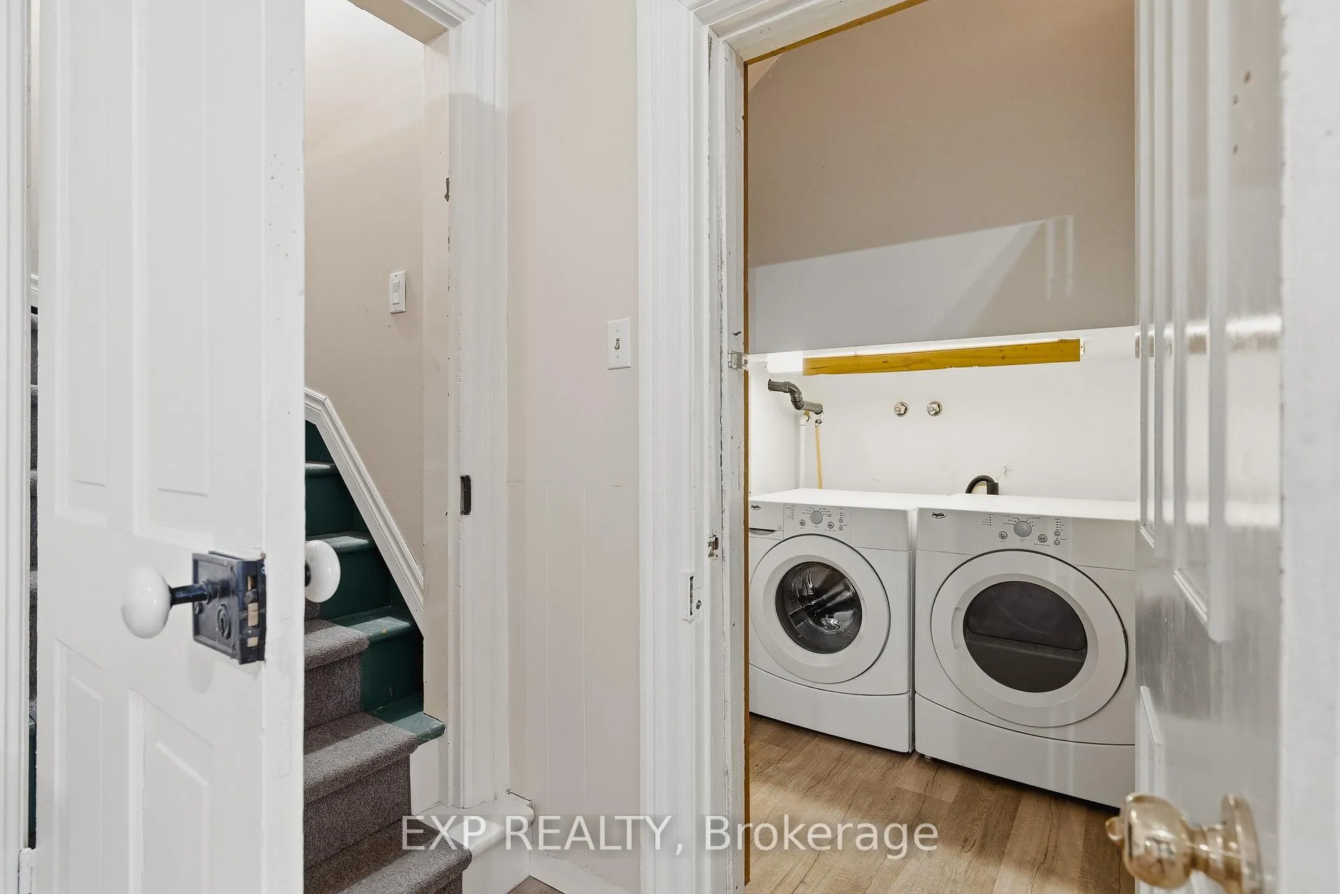 Photo 17 of 19 Adam Street, Huron East, Seaforth — HOMEH