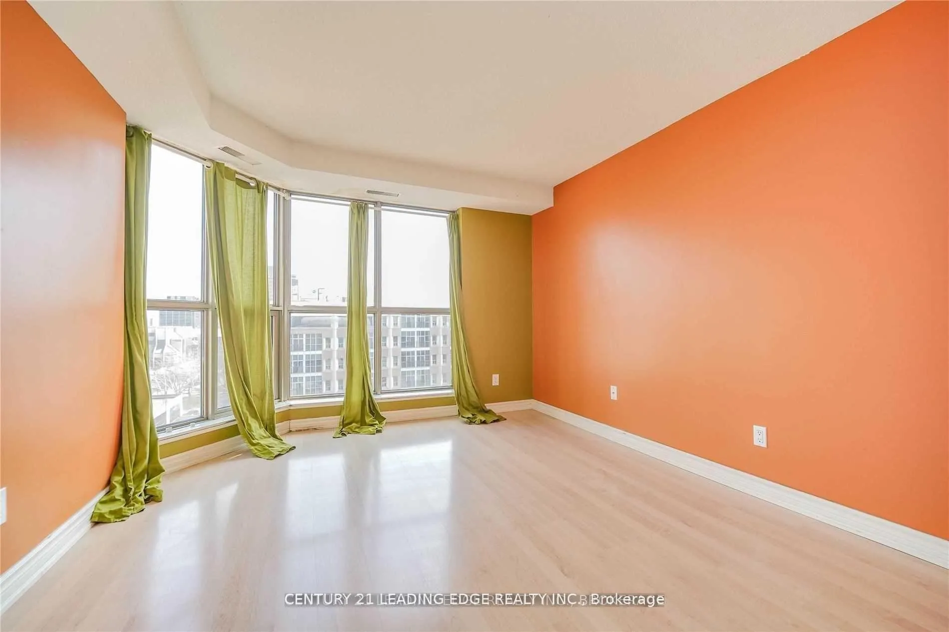 Photo 21 of Unit 8A, 67 Caroline Street S, Hamilton, Durand — HOMEH