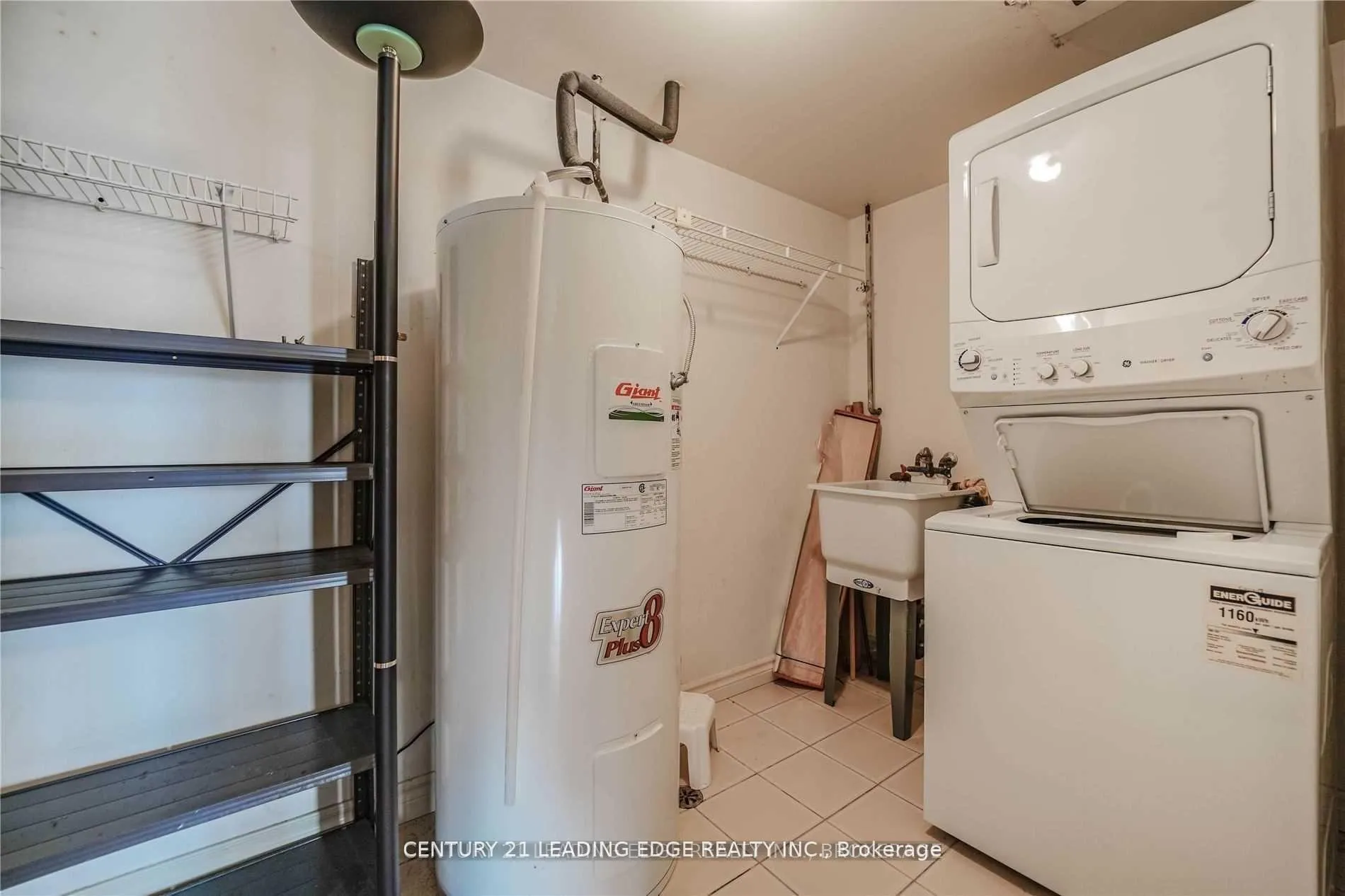Photo 26 of Unit 8A, 67 Caroline Street S, Hamilton, Durand — HOMEH