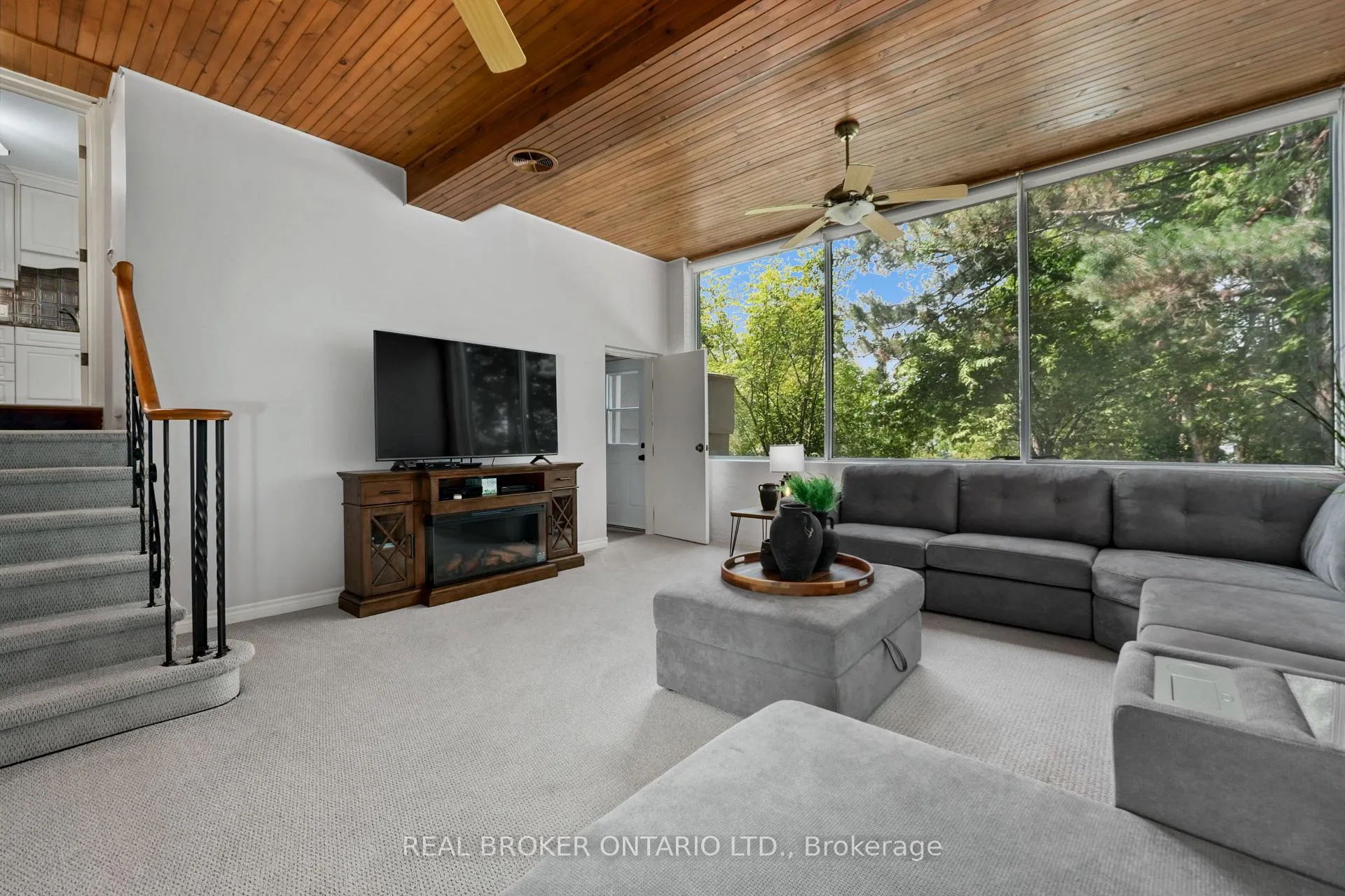 Photo 15 of 1018 Ward Street E, Selwyn — HOMEH