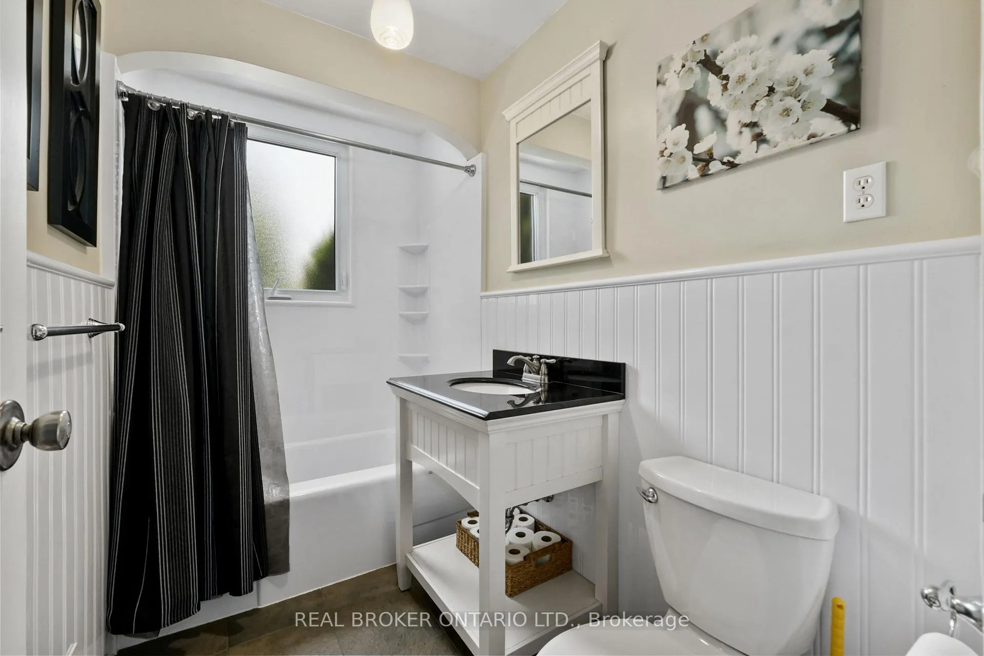 Photo 25 of 1018 Ward Street E, Selwyn — HOMEH
