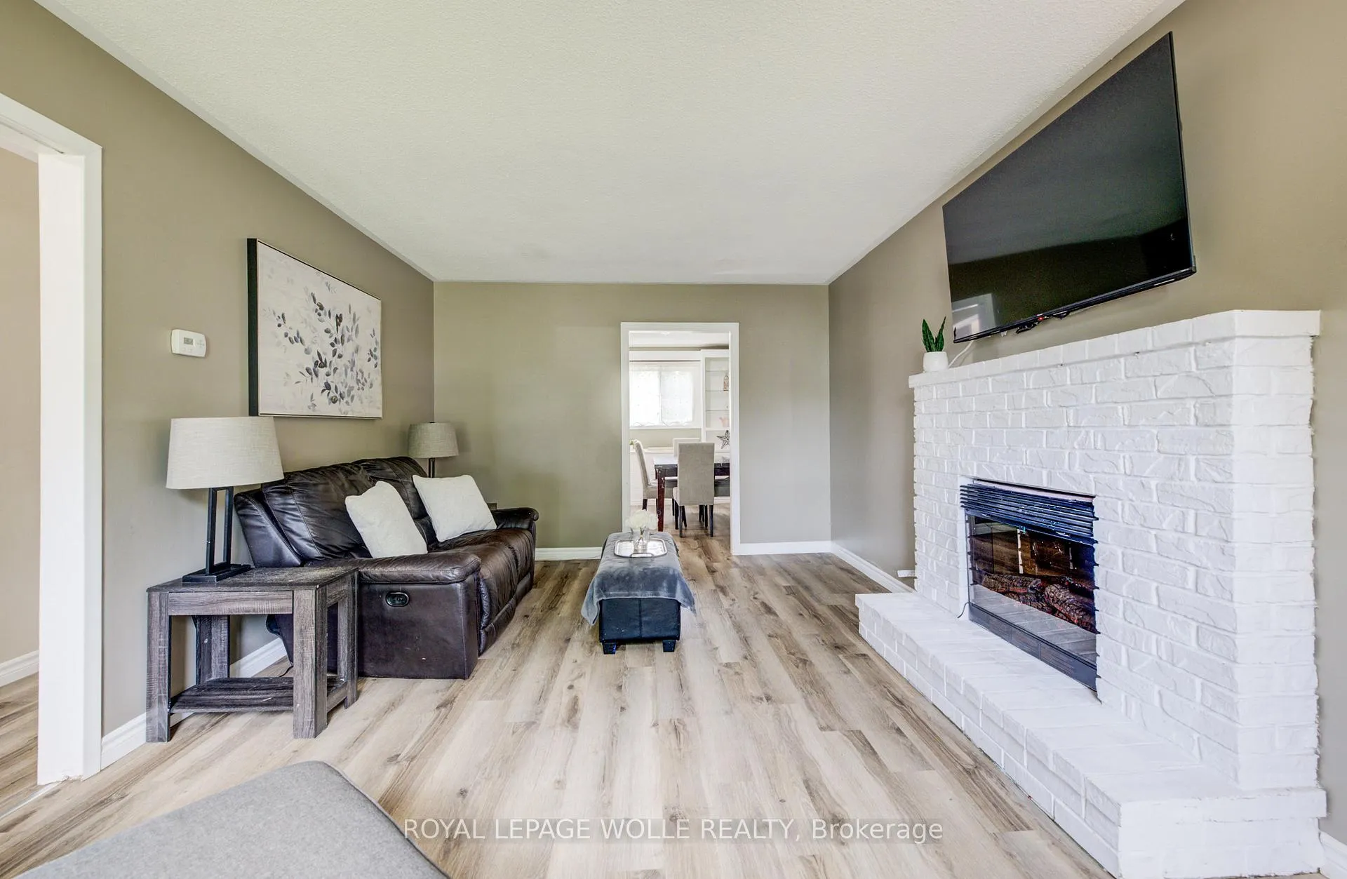 Photo 10 of 27 Glen Avon Crescent, Kitchener — HOMEH