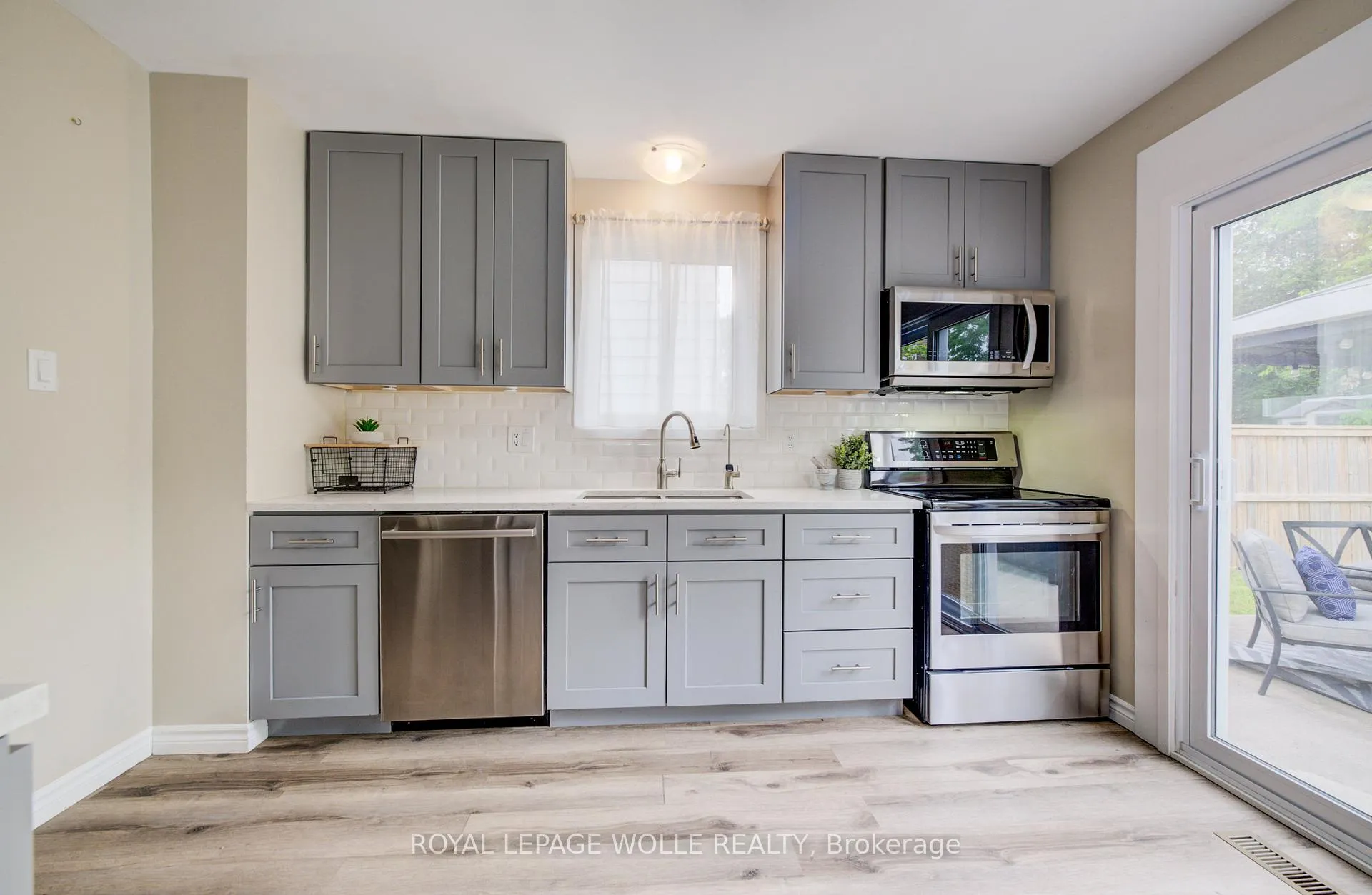 Photo 13 of 27 Glen Avon Crescent, Kitchener — HOMEH