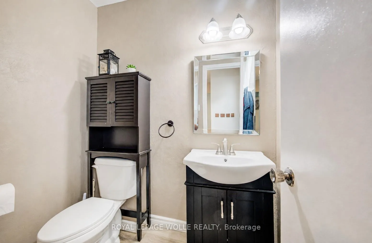 Photo 17 of 27 Glen Avon Crescent, Kitchener — HOMEH