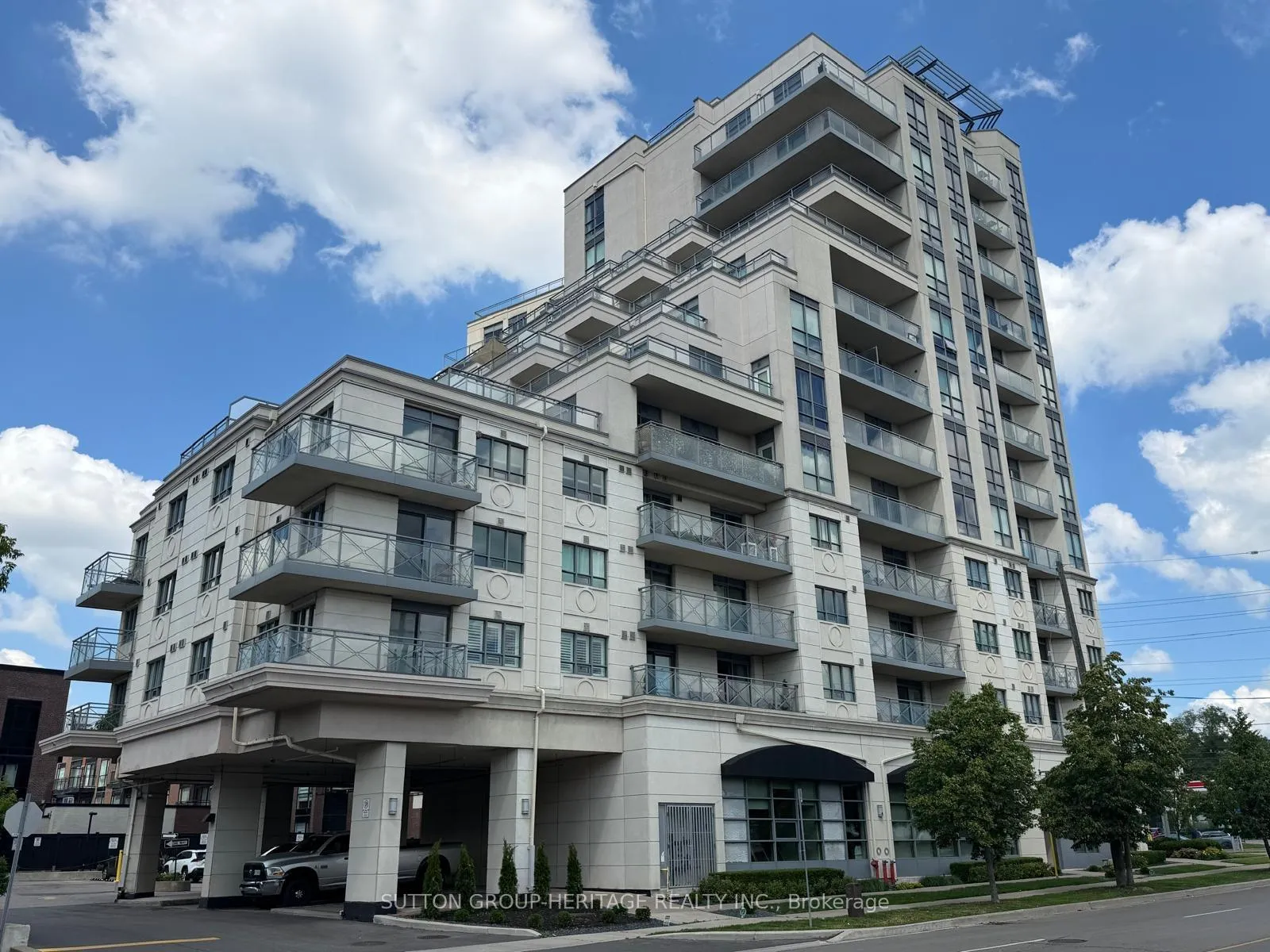 Photo 2 of Unit 404, 7730 Kipling Avenue, Vaughan, West Woodbridge — HOMEH