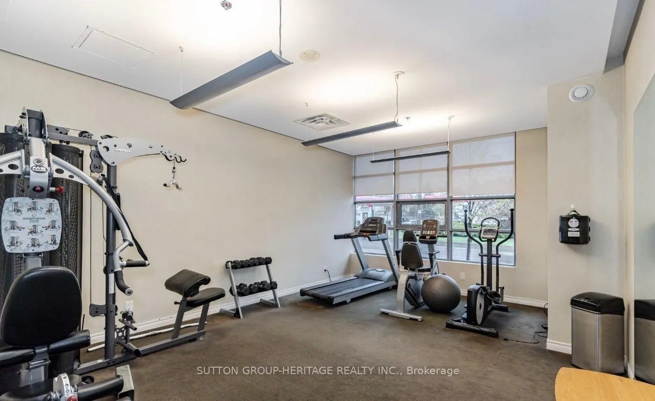 Photo 5 of Unit 404, 7730 Kipling Avenue, Vaughan, West Woodbridge — HOMEH