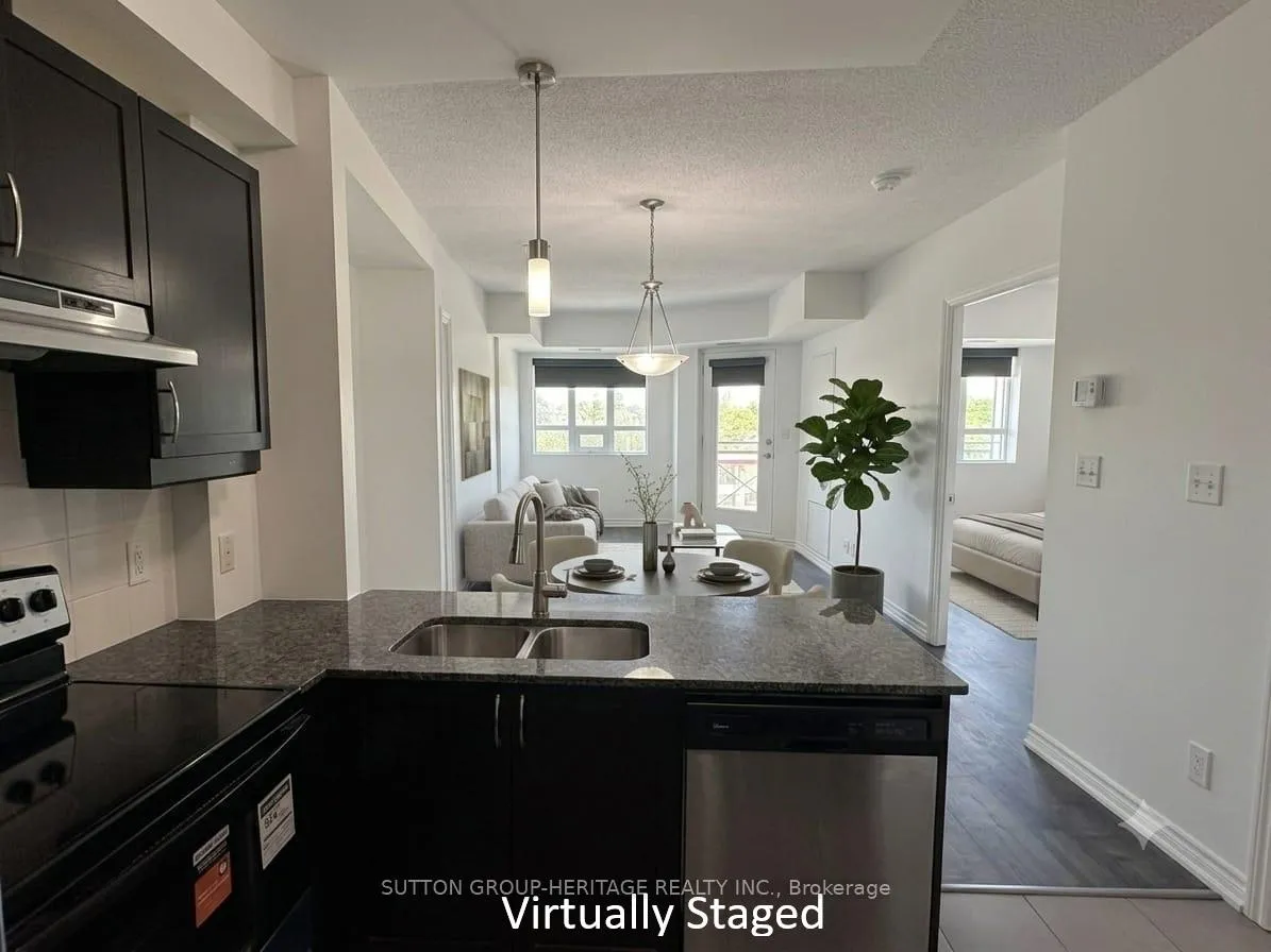Photo 7 of Unit 404, 7730 Kipling Avenue, Vaughan, West Woodbridge — HOMEH