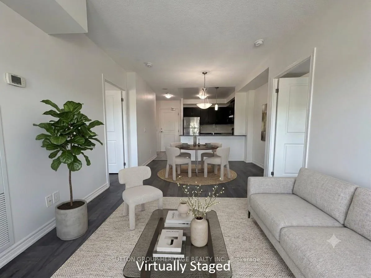 Photo 8 of Unit 404, 7730 Kipling Avenue, Vaughan, West Woodbridge — HOMEH