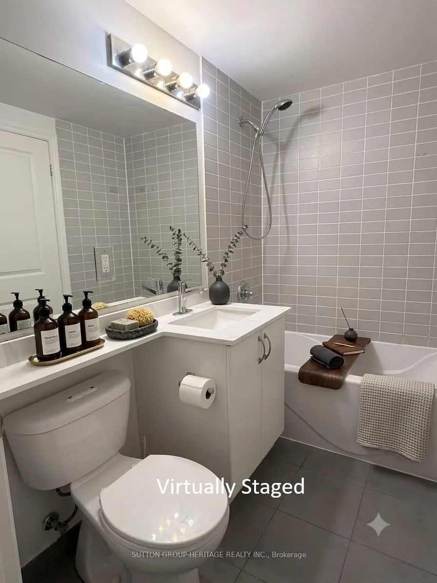 Photo 12 of Unit 404, 7730 Kipling Avenue, Vaughan, West Woodbridge — HOMEH