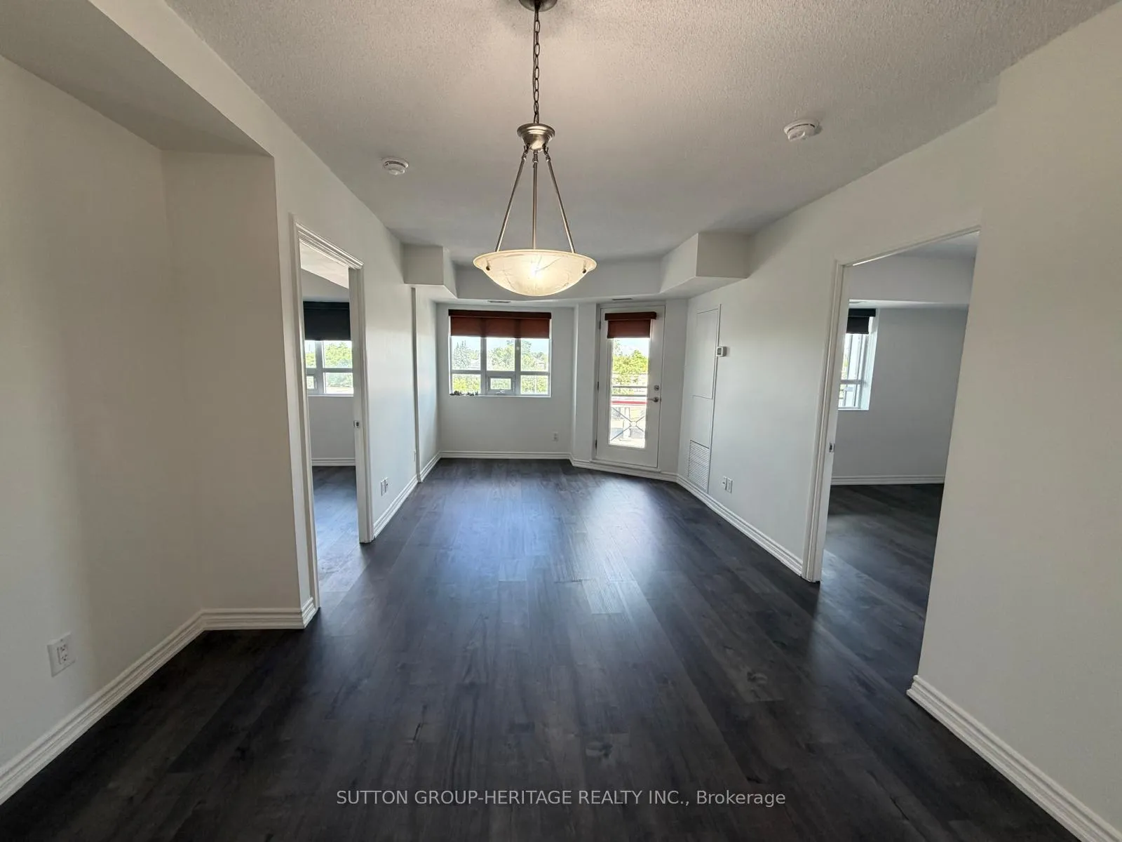 Photo 16 of Unit 404, 7730 Kipling Avenue, Vaughan, West Woodbridge — HOMEH