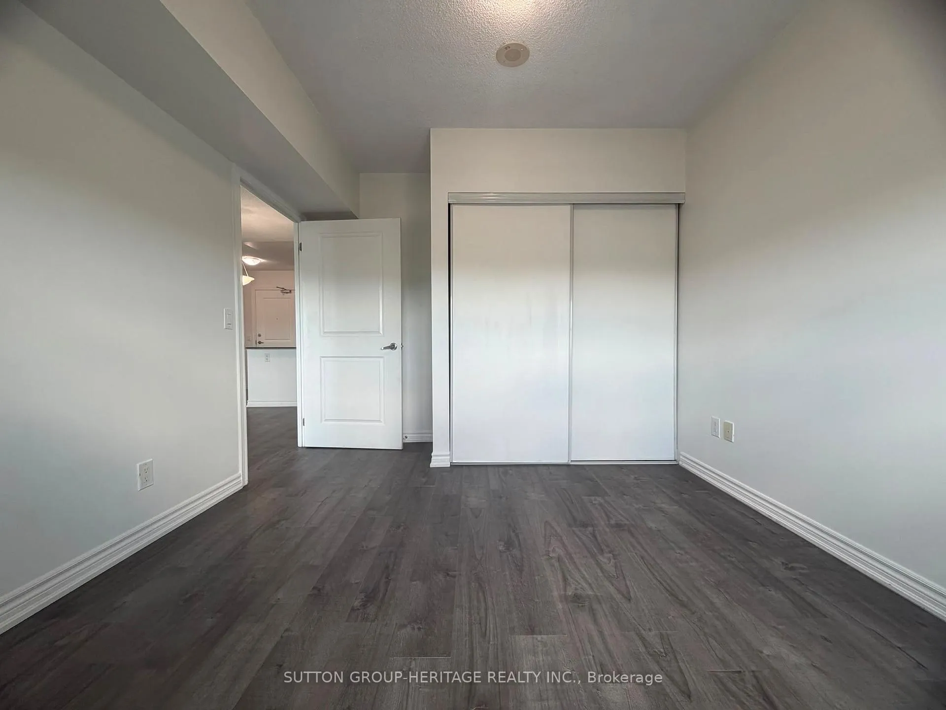 Photo 21 of Unit 404, 7730 Kipling Avenue, Vaughan, West Woodbridge — HOMEH
