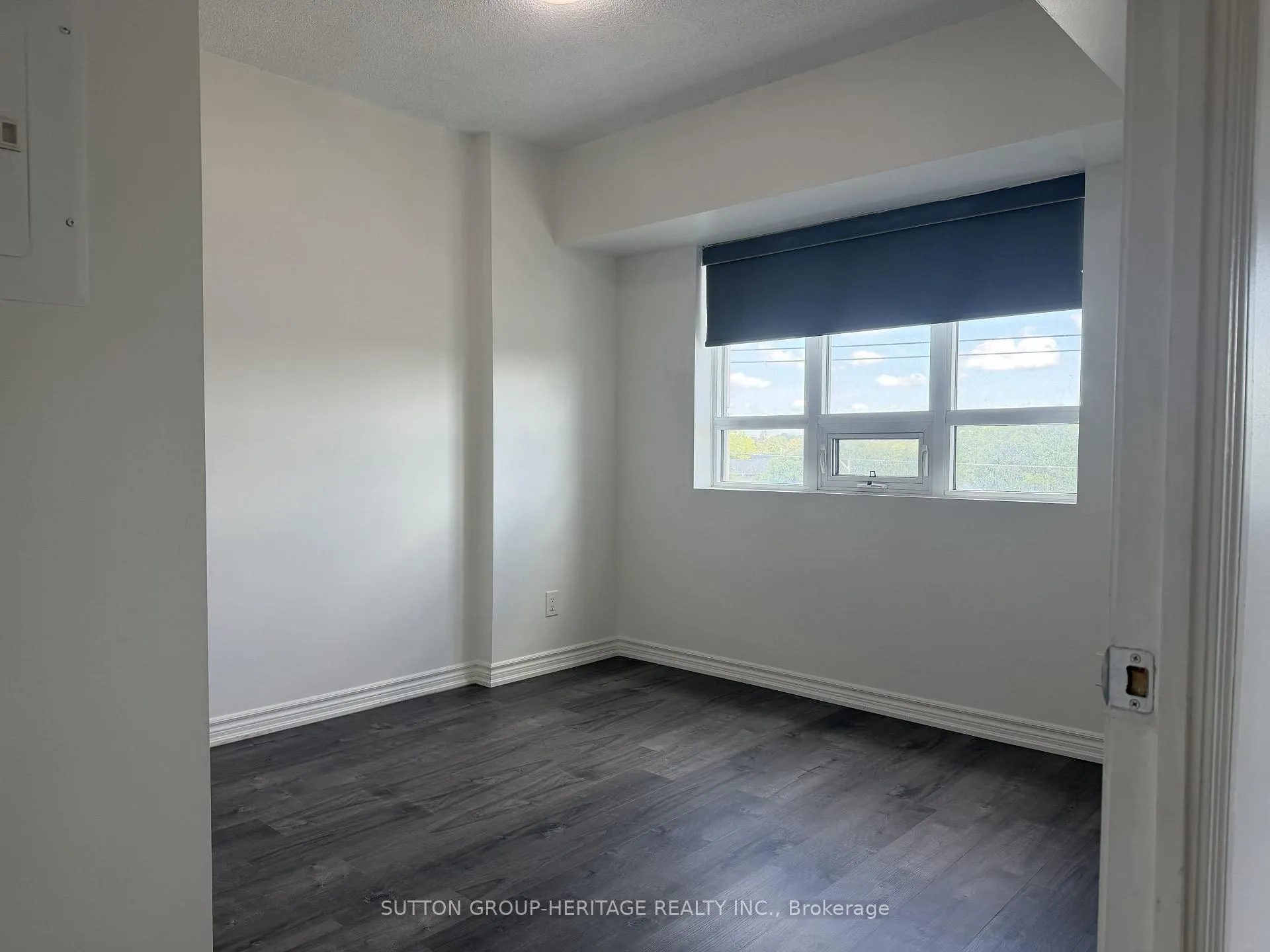 Photo 22 of Unit 404, 7730 Kipling Avenue, Vaughan, West Woodbridge — HOMEH