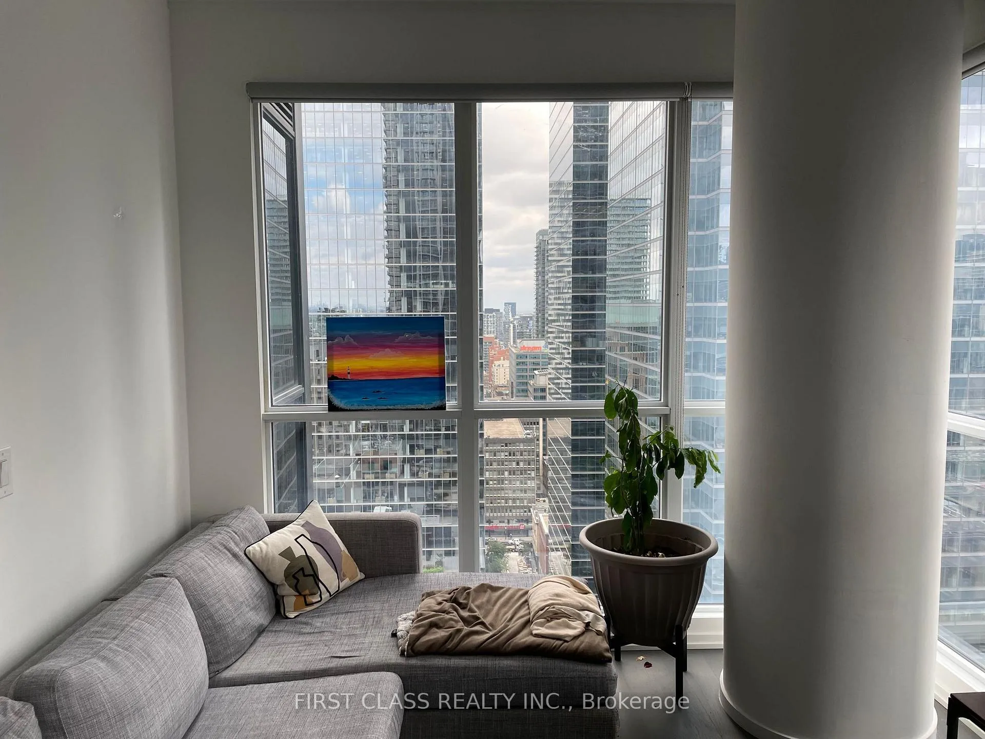 Photo 4 of Unit 2906, 70 Temperance Street, Toronto, Bay Street Corridor — HOMEH