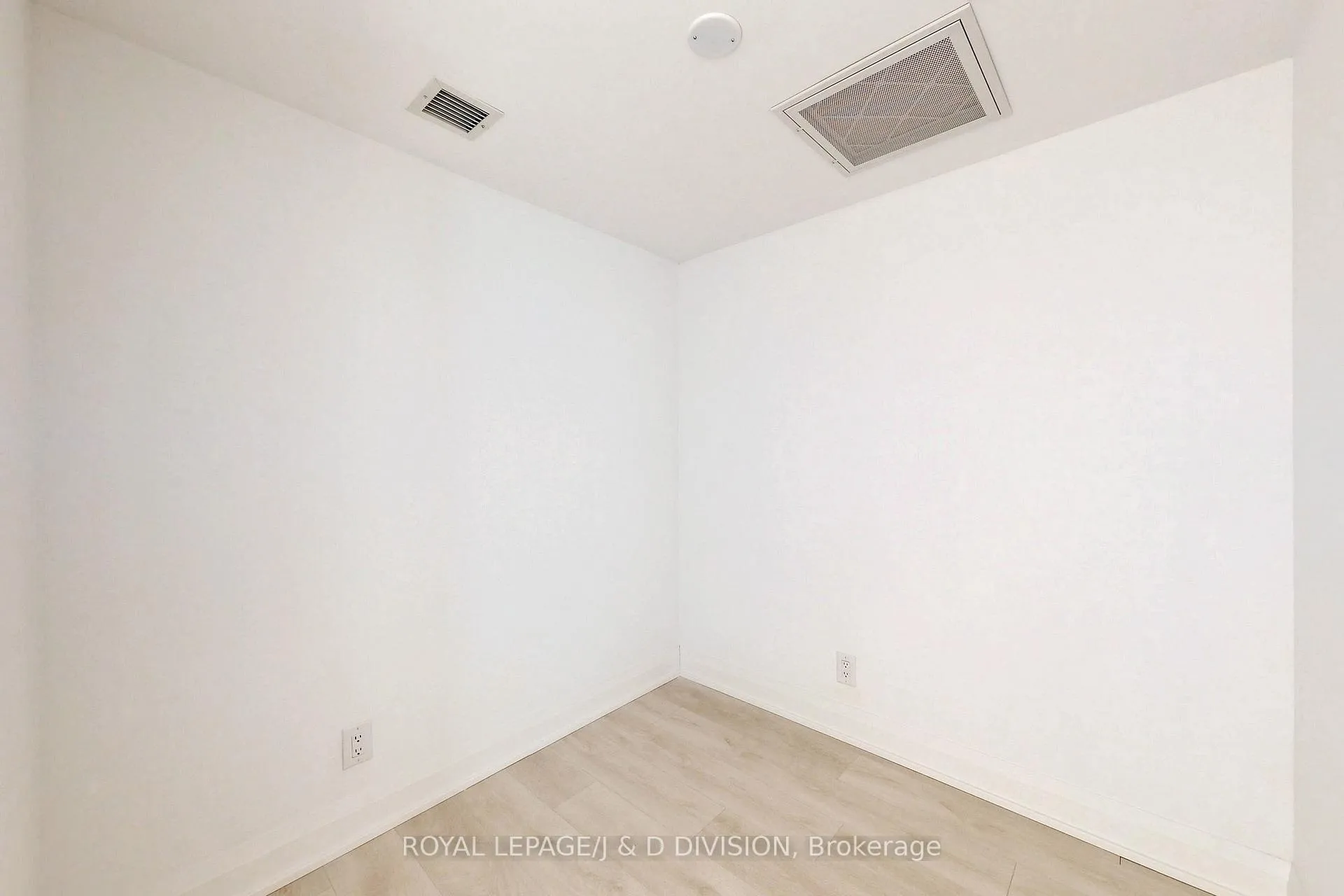 Photo 16 of Unit 510, 33 Frederick Todd Way, Toronto, Thorncliffe Park — HOMEH