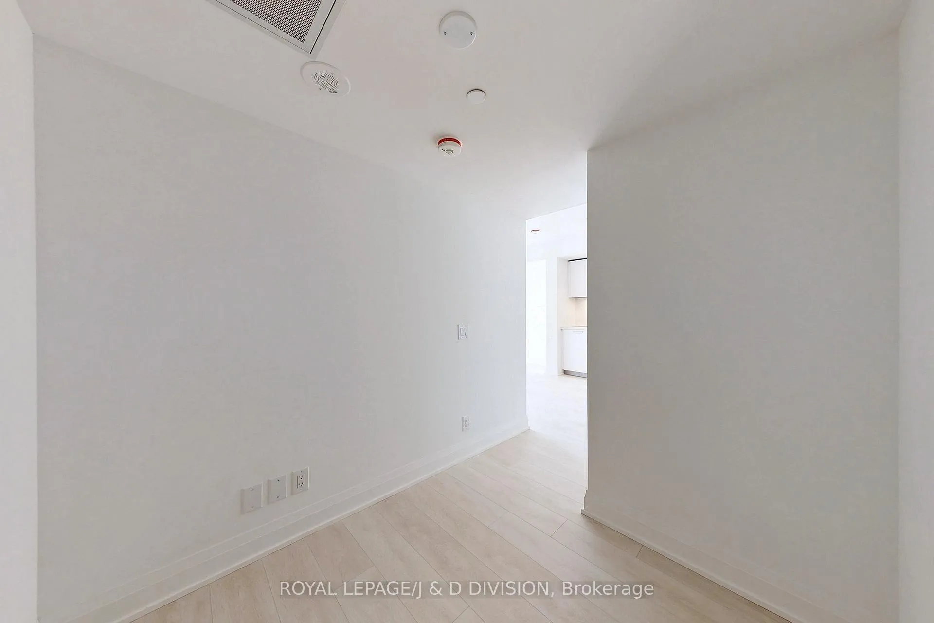 Photo 17 of Unit 510, 33 Frederick Todd Way, Toronto, Thorncliffe Park — HOMEH