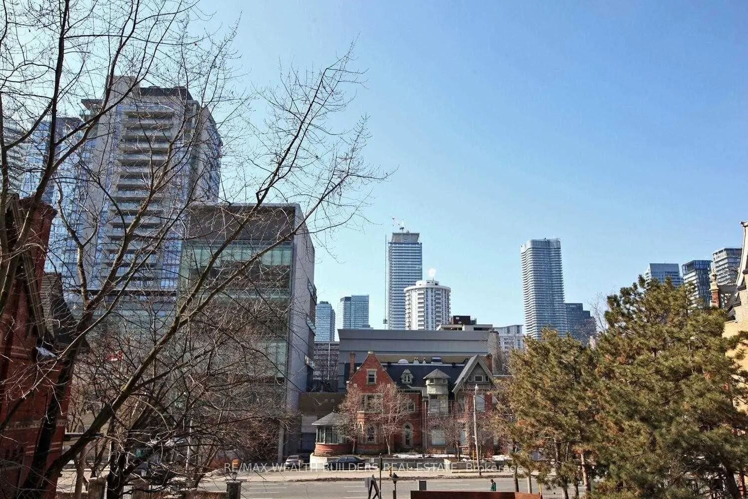 Photo 15 of Unit 207, 77 Maitland Place, Toronto, Cabbagetown-South St. James Town — HOMEH