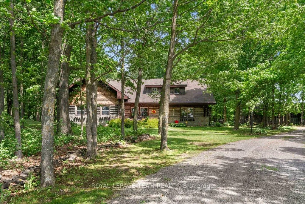 Photo 1 of 1462 Rideau River Road, Montague, Montague Twp — HOMEH