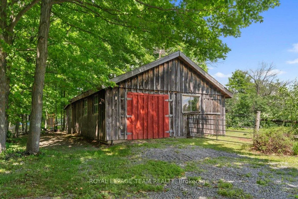 Photo 43 of 1462 Rideau River Road, Montague, Montague Twp — HOMEH