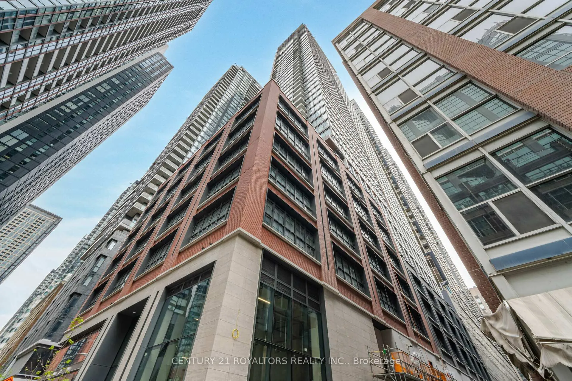 Front of Unit 4515, 55 Mercer Street