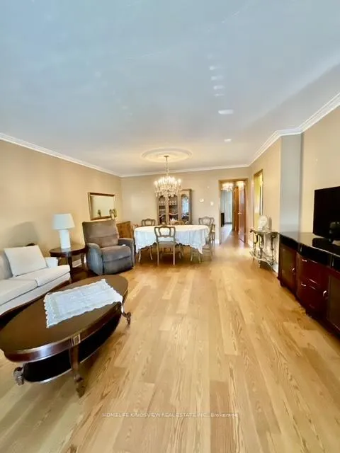 Photo 9 of 51 Seacliffe Boulevard, North York, Humber Summit — HOMEH