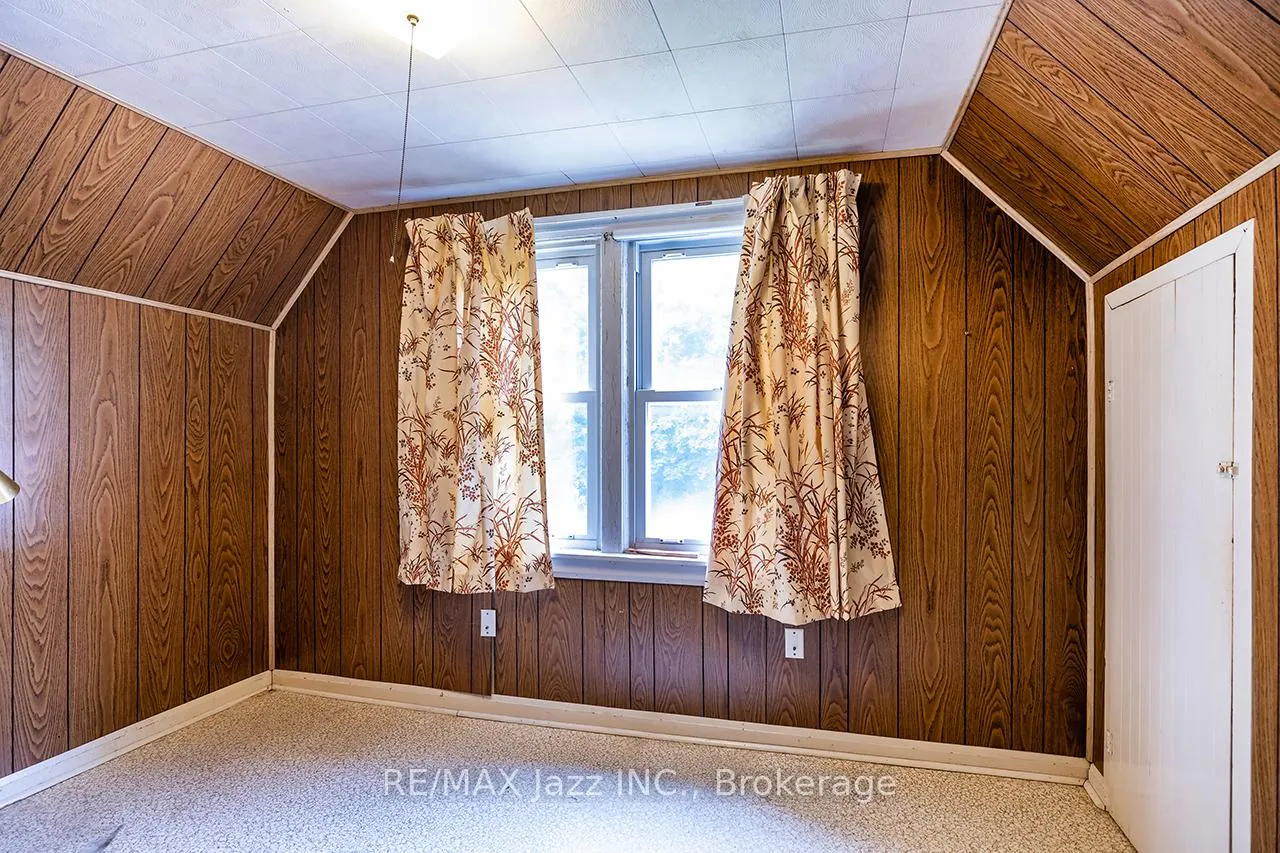 Photo 10 of 100 Montrave Avenue, Oshawa, Vanier — HOMEH
