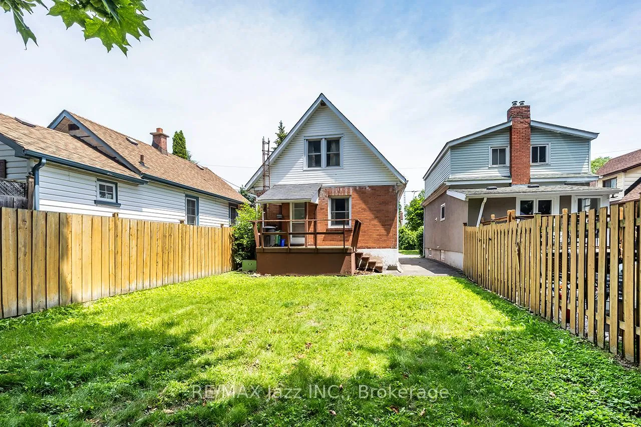 Photo 14 of 100 Montrave Avenue, Oshawa, Vanier — HOMEH