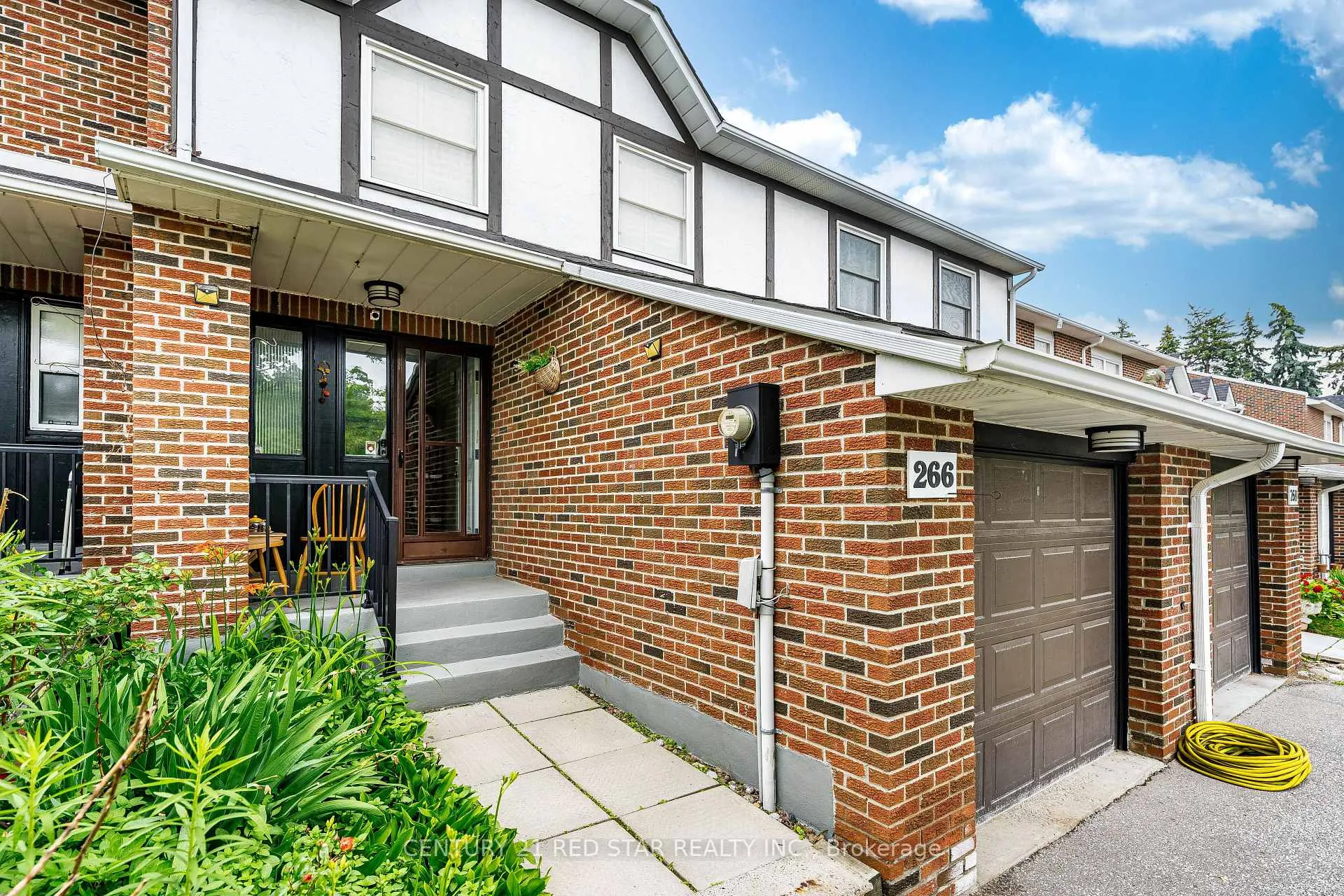 Photo 7 of 266 Simonston Boulevard, Markham, German Mills — HOMEH