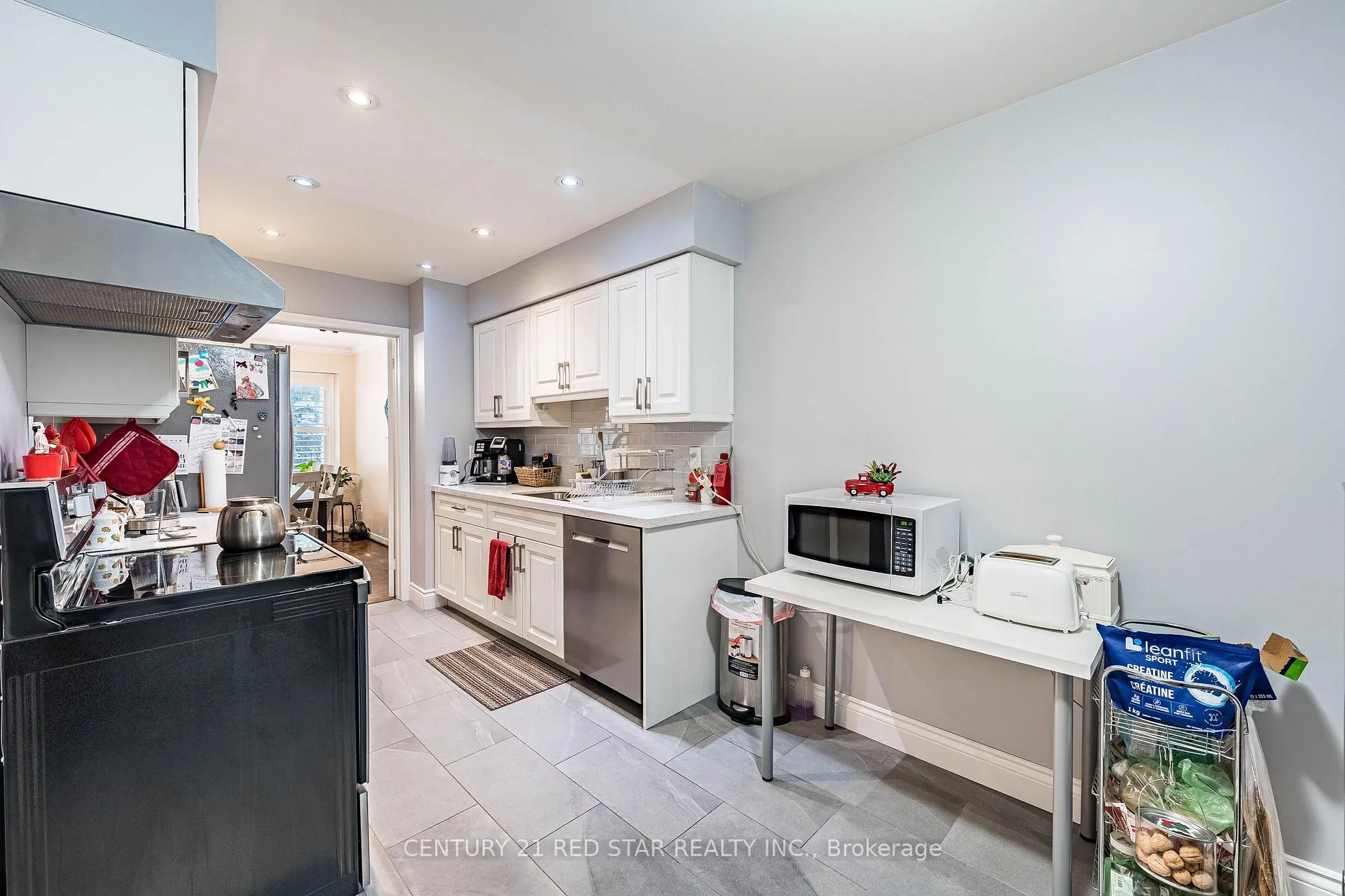 Photo 12 of 266 Simonston Boulevard, Markham, German Mills — HOMEH