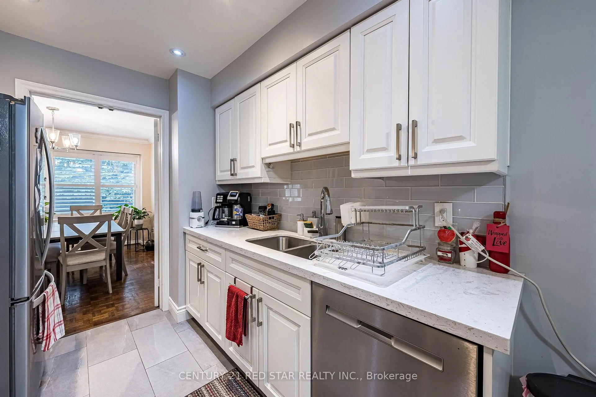 Photo 14 of 266 Simonston Boulevard, Markham, German Mills — HOMEH