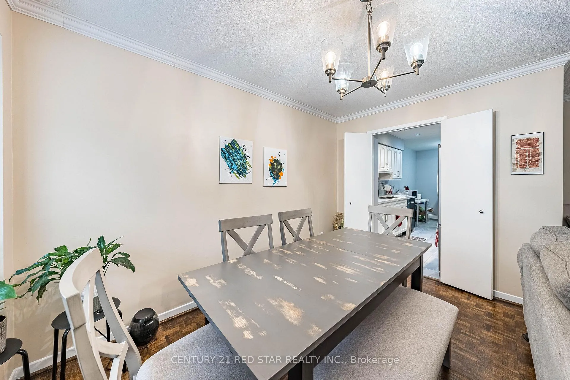 Photo 19 of 266 Simonston Boulevard, Markham, German Mills — HOMEH