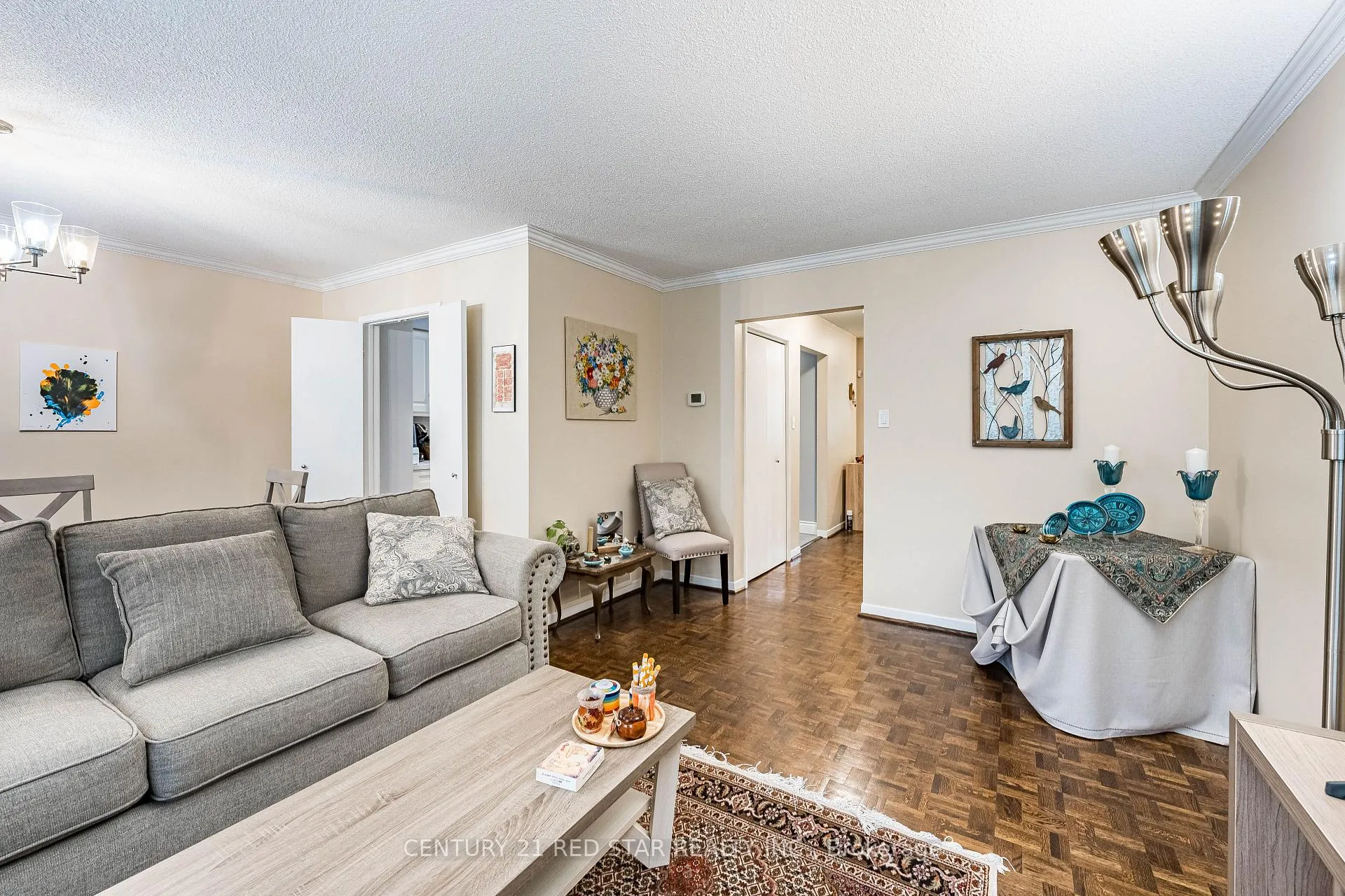 Photo 23 of 266 Simonston Boulevard, Markham, German Mills — HOMEH