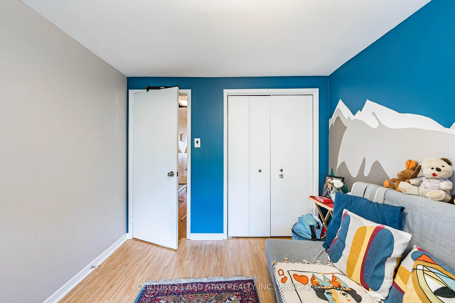 Photo 40 of 266 Simonston Boulevard, Markham, German Mills — HOMEH