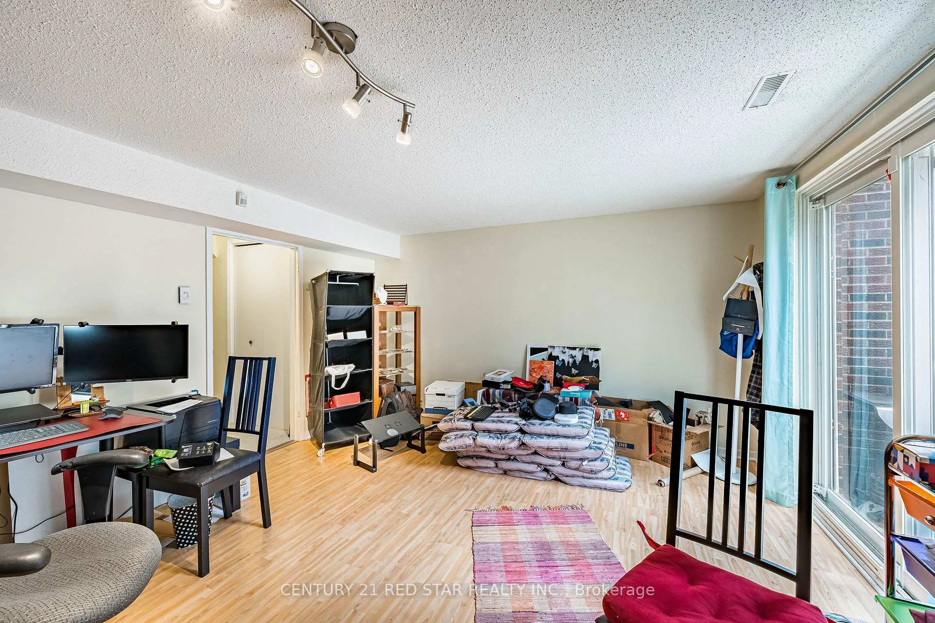 Photo 45 of 266 Simonston Boulevard, Markham, German Mills — HOMEH
