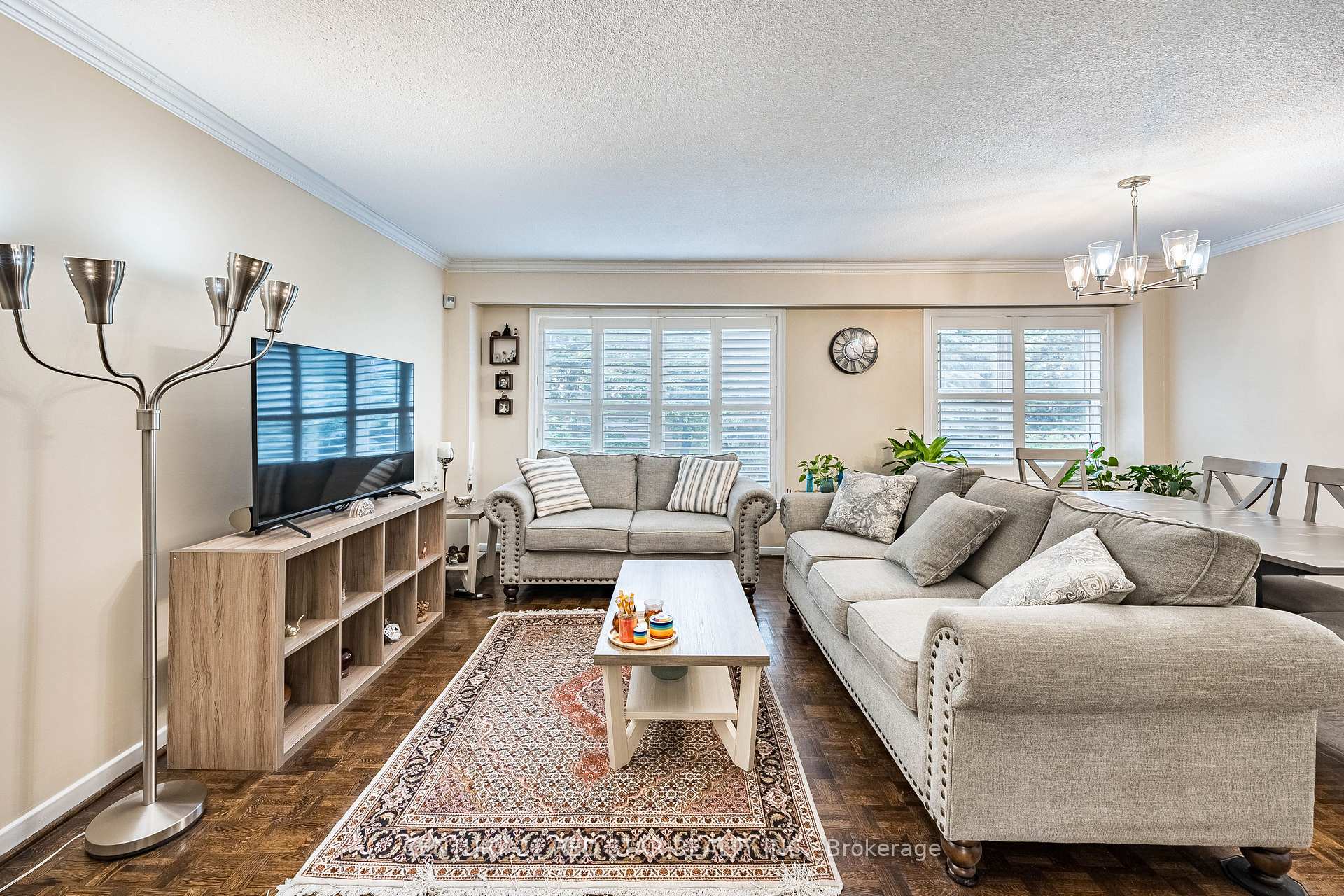 Photo 21 of 266 Simonston Boulevard, Markham, German Mills — HOMEH
