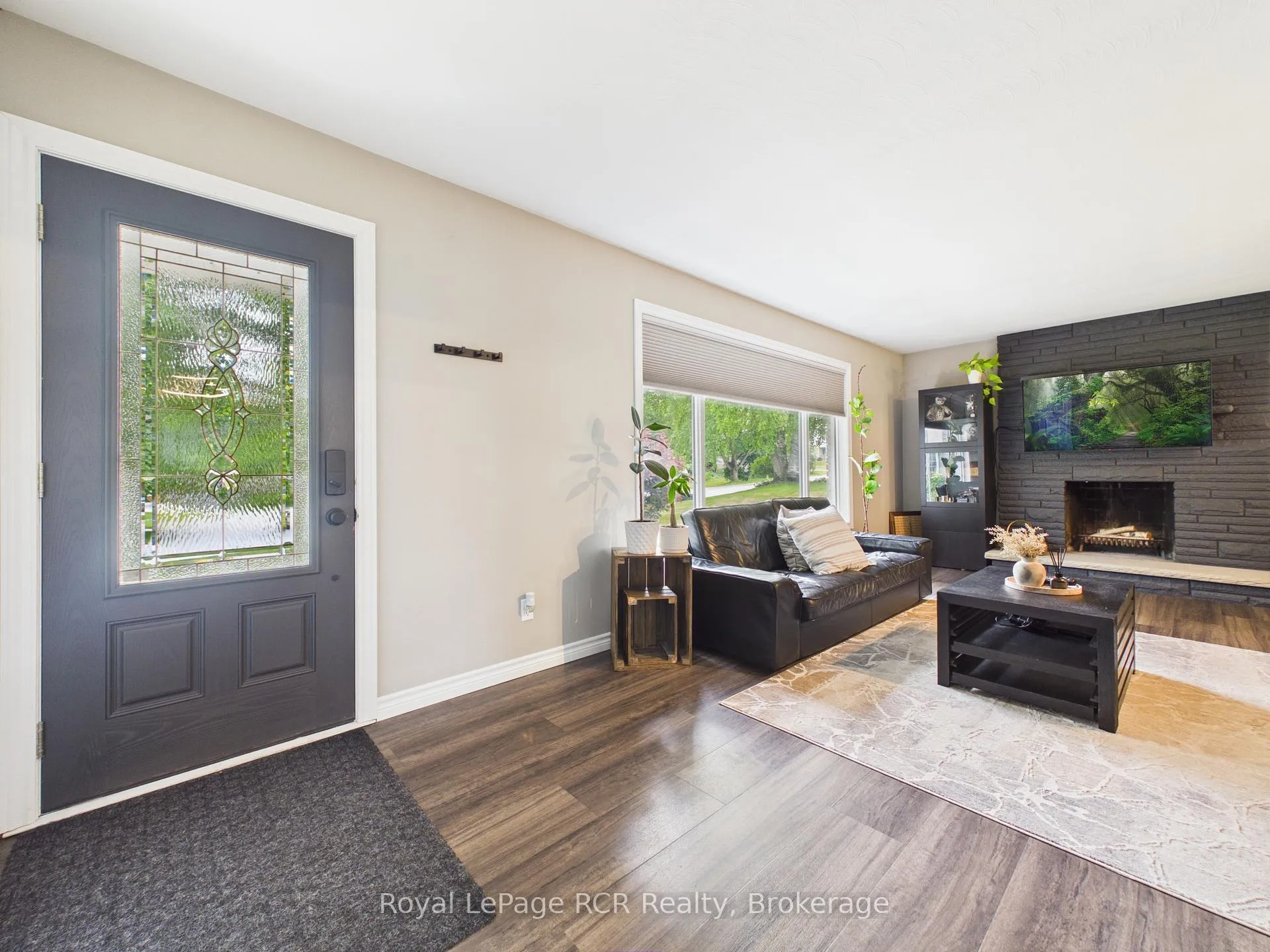 Photo 5 of 328 Summit Drive, North Huron, Wingham — HOMEH