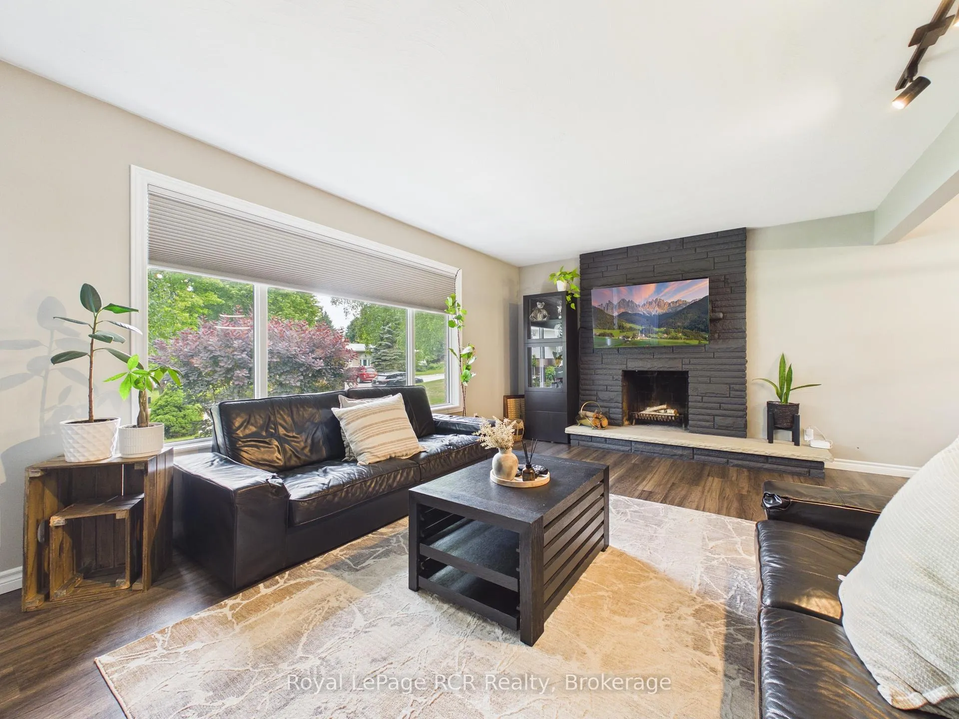 Photo 7 of 328 Summit Drive, North Huron, Wingham — HOMEH