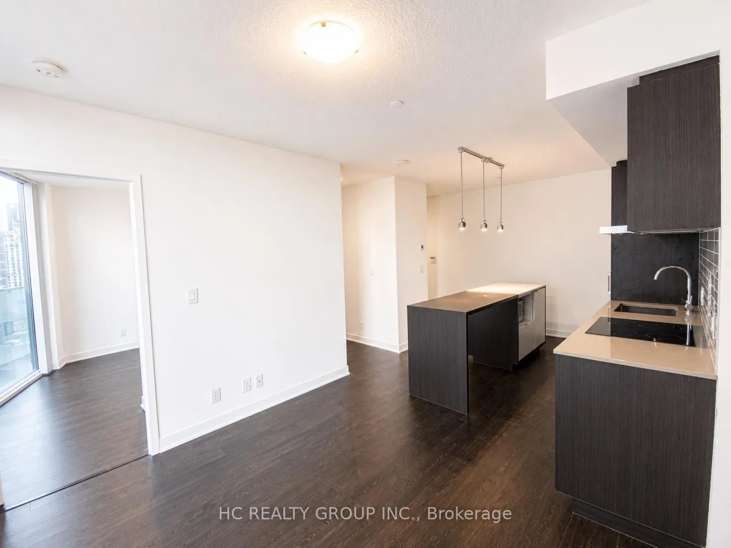 Photo 8 of Unit 1801, 88 Harbour Street, Toronto, Waterfront Communities — HOMEH