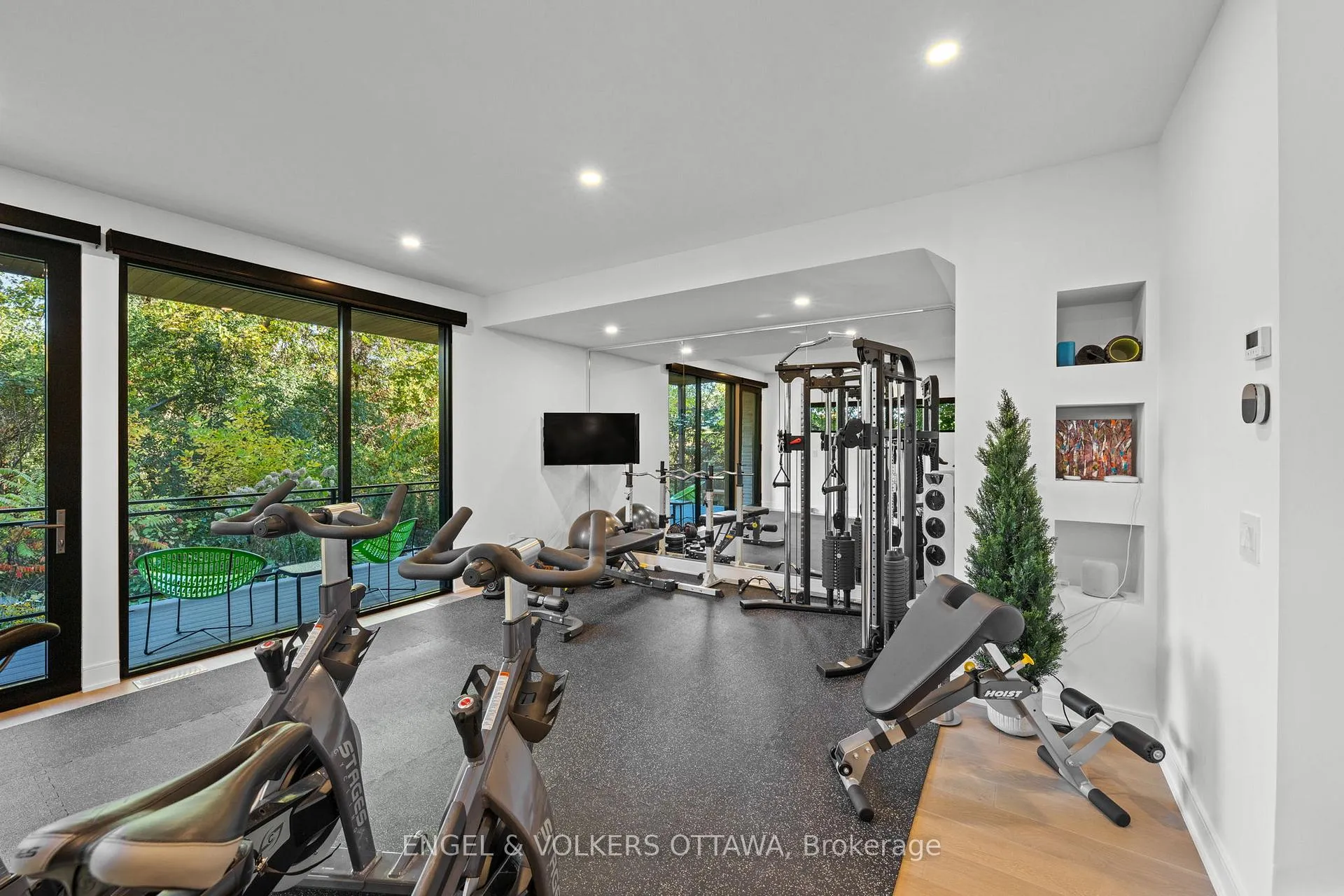Photo 6 of 127 Peridot Private, Ottawa, Experimental Farm — HOMEH