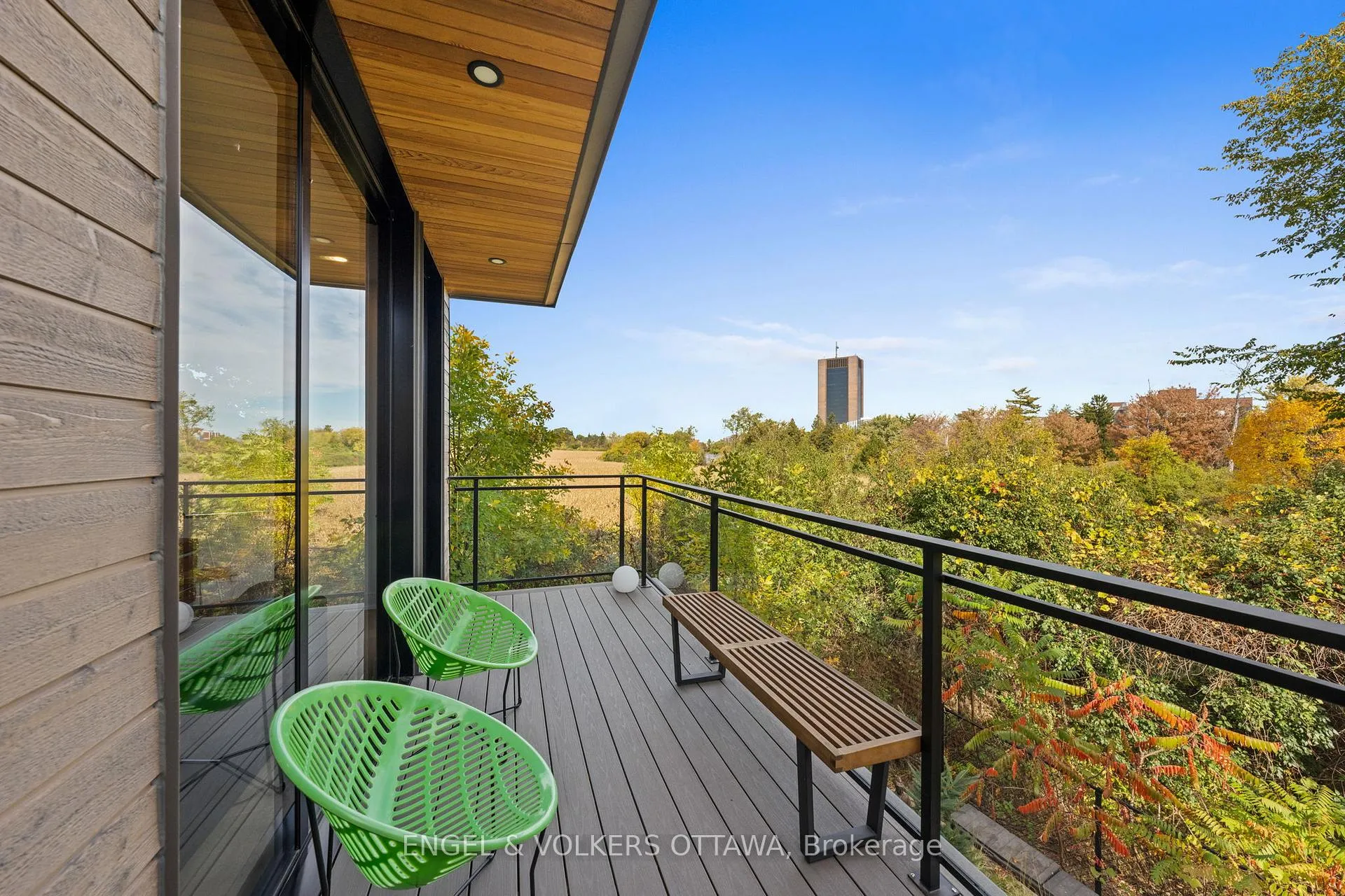Photo 26 of 127 Peridot Private, Ottawa, Experimental Farm — HOMEH