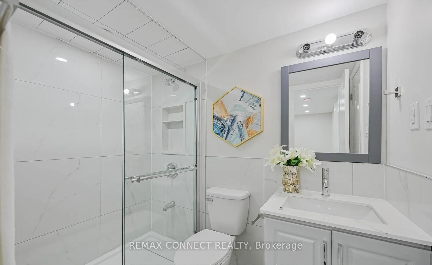 Photo 9 of 55 Taysham Crescent, Etobicoke, Thistletown-Beaumonde Heights — HOMEH