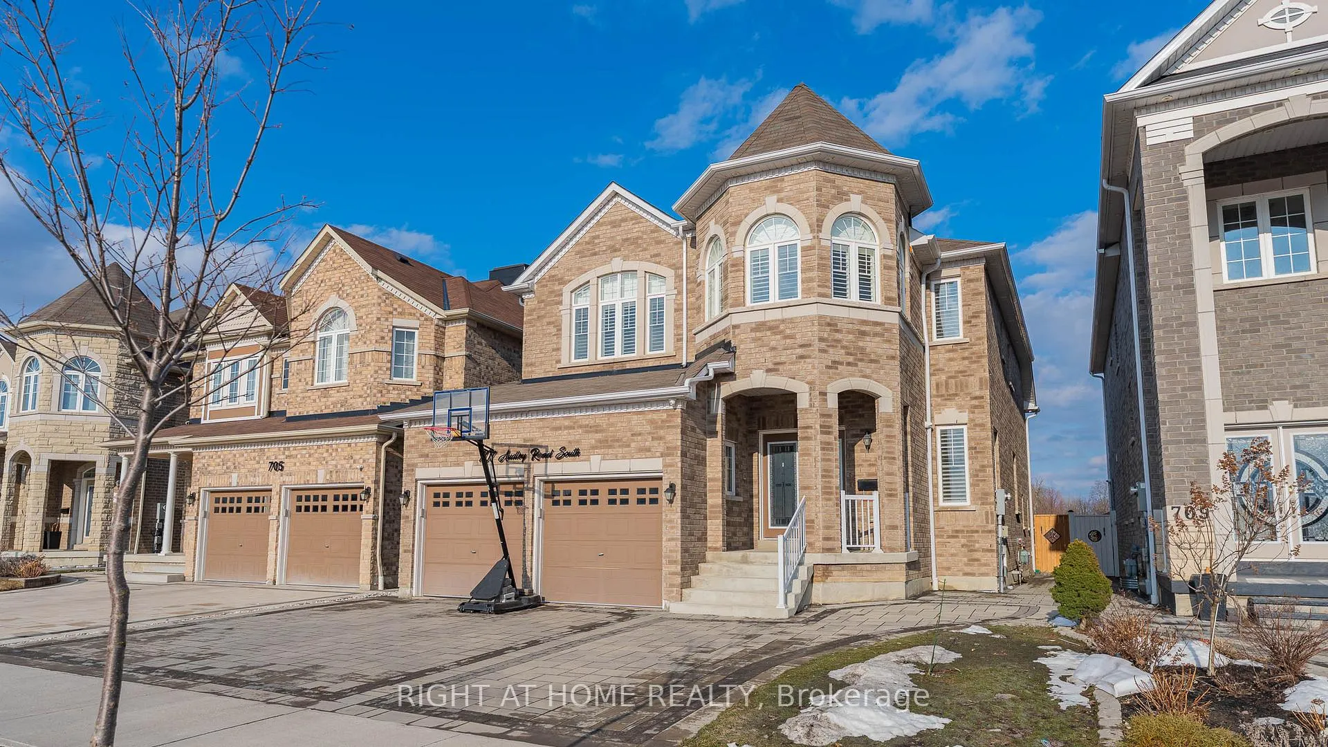 Photo 1 of 707 Audley Road S, Ajax, South East — HOMEH